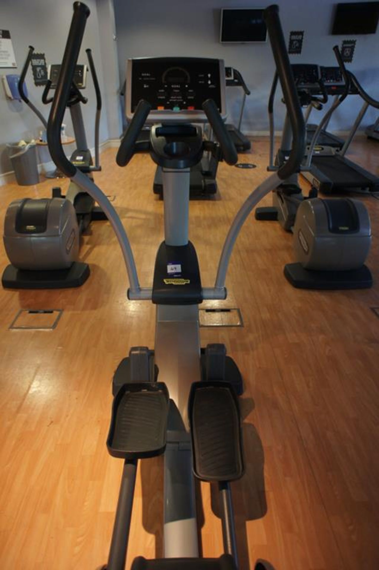 Technogym 500SP Cross Trainer, LED-DA524L - Image 2 of 3