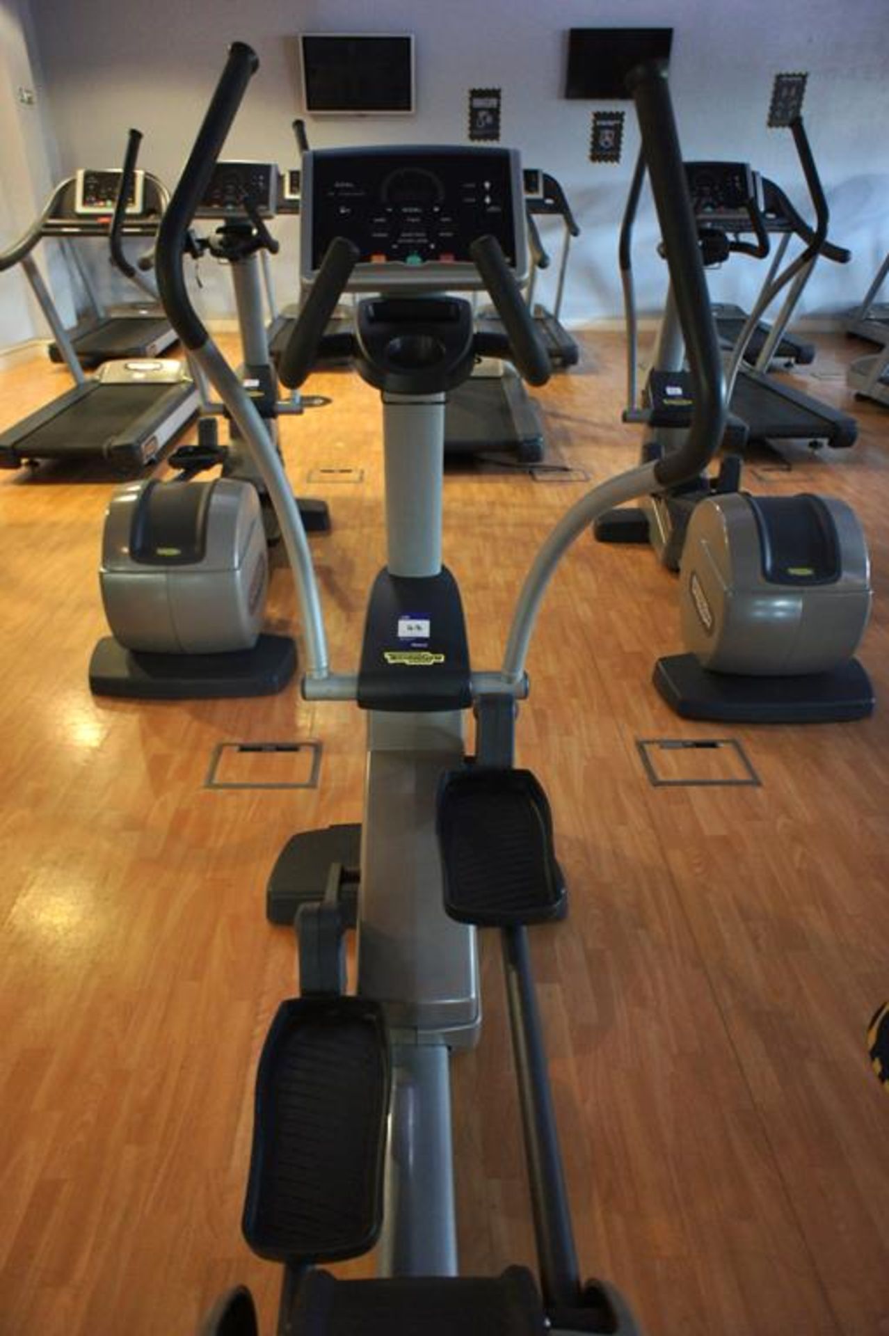 Technogym 500SP Cross Trainer, LED-DA524L - Image 2 of 3