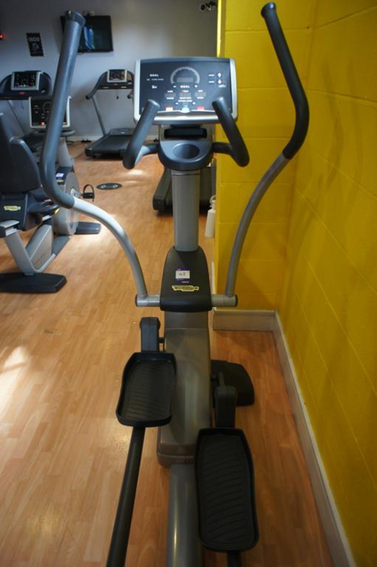 Technogym 500SP Cross Trainer, LED-DA524L - Image 2 of 3