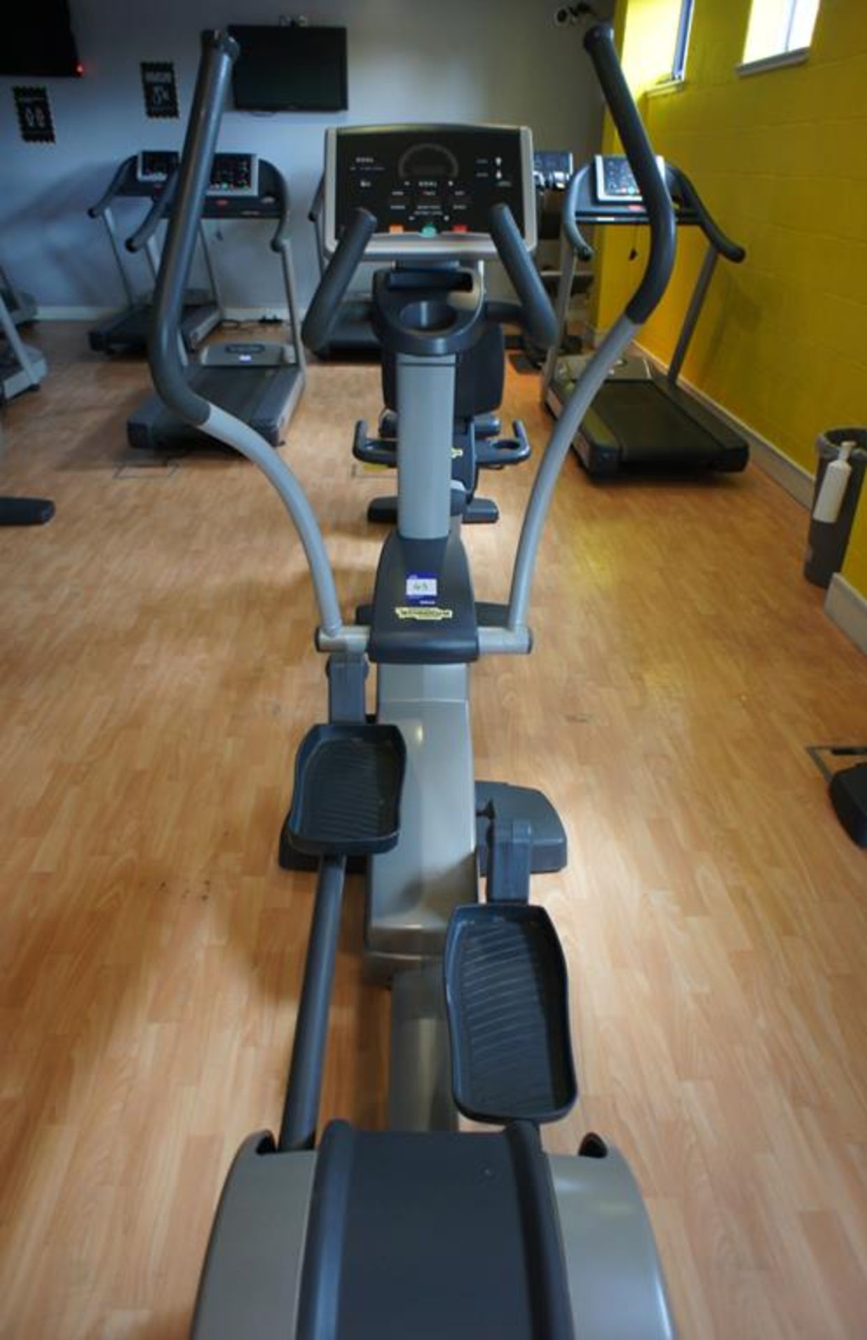 Technogym 500SP Cross Trainer, LED-DA524L - Image 2 of 3