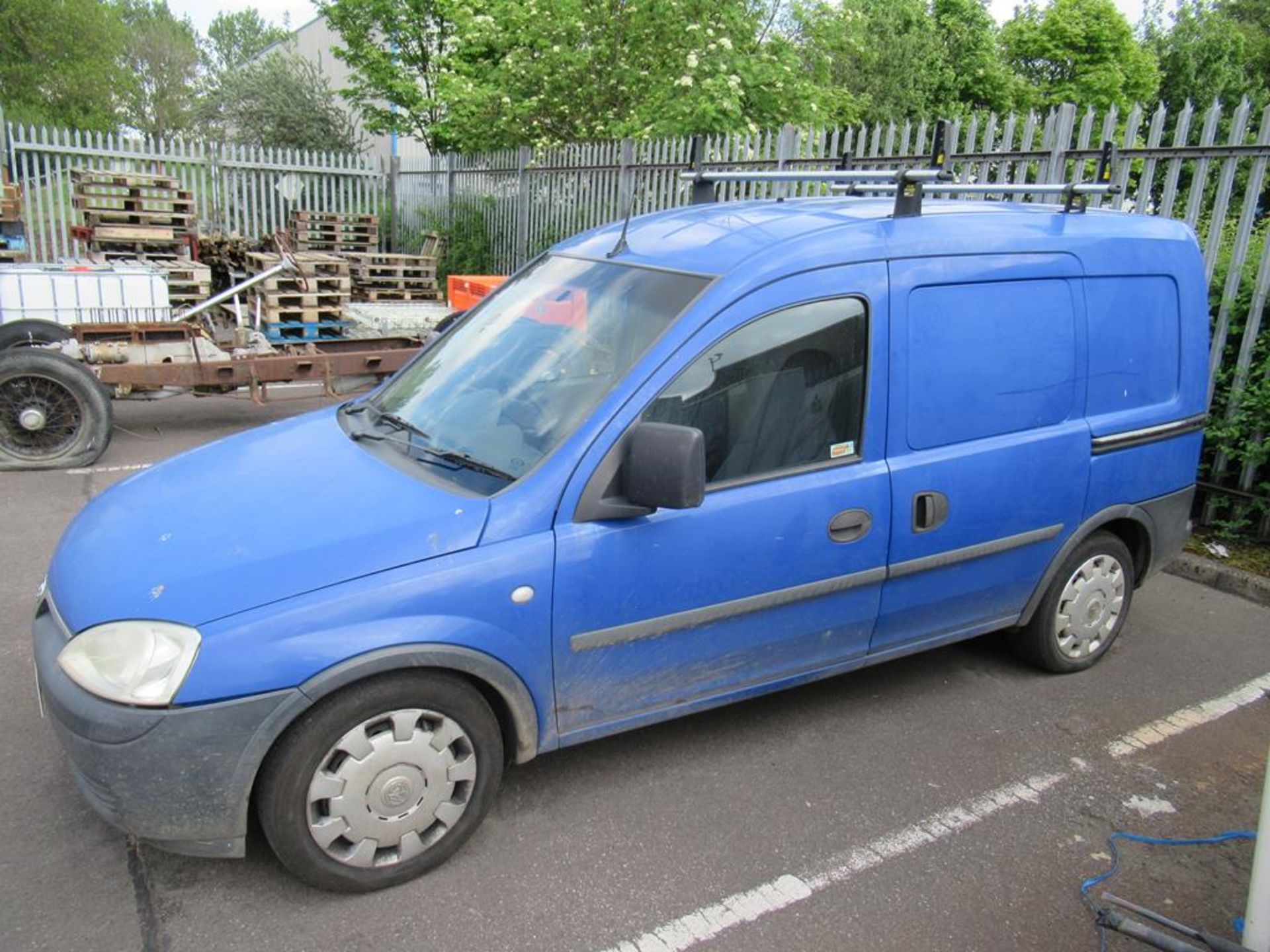 2004 Vauxhall Combo 2000 DI EU54 FFD Van - Image 4 of 14