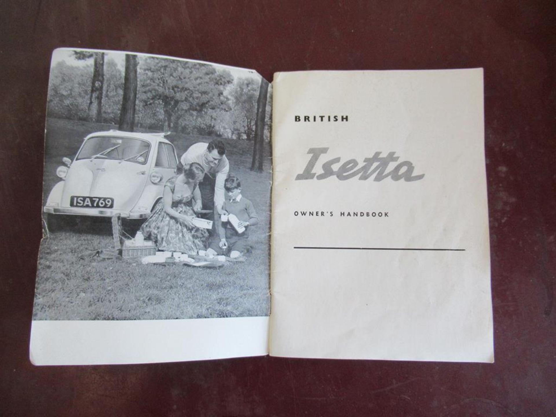 A 1960 Isetta 300 Bubble Car with Odometer Reading 9098 miles - Image 22 of 23