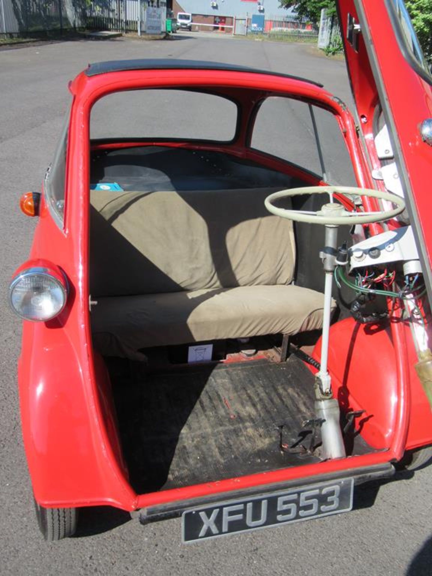 A 1960 Isetta 300 Bubble Car with Odometer Reading 9098 miles - Image 9 of 23