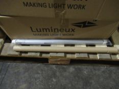 50 x Lumineux 2ft LED Tube 10W 4000K 1050lm 85-265V OEM Trade Price £367