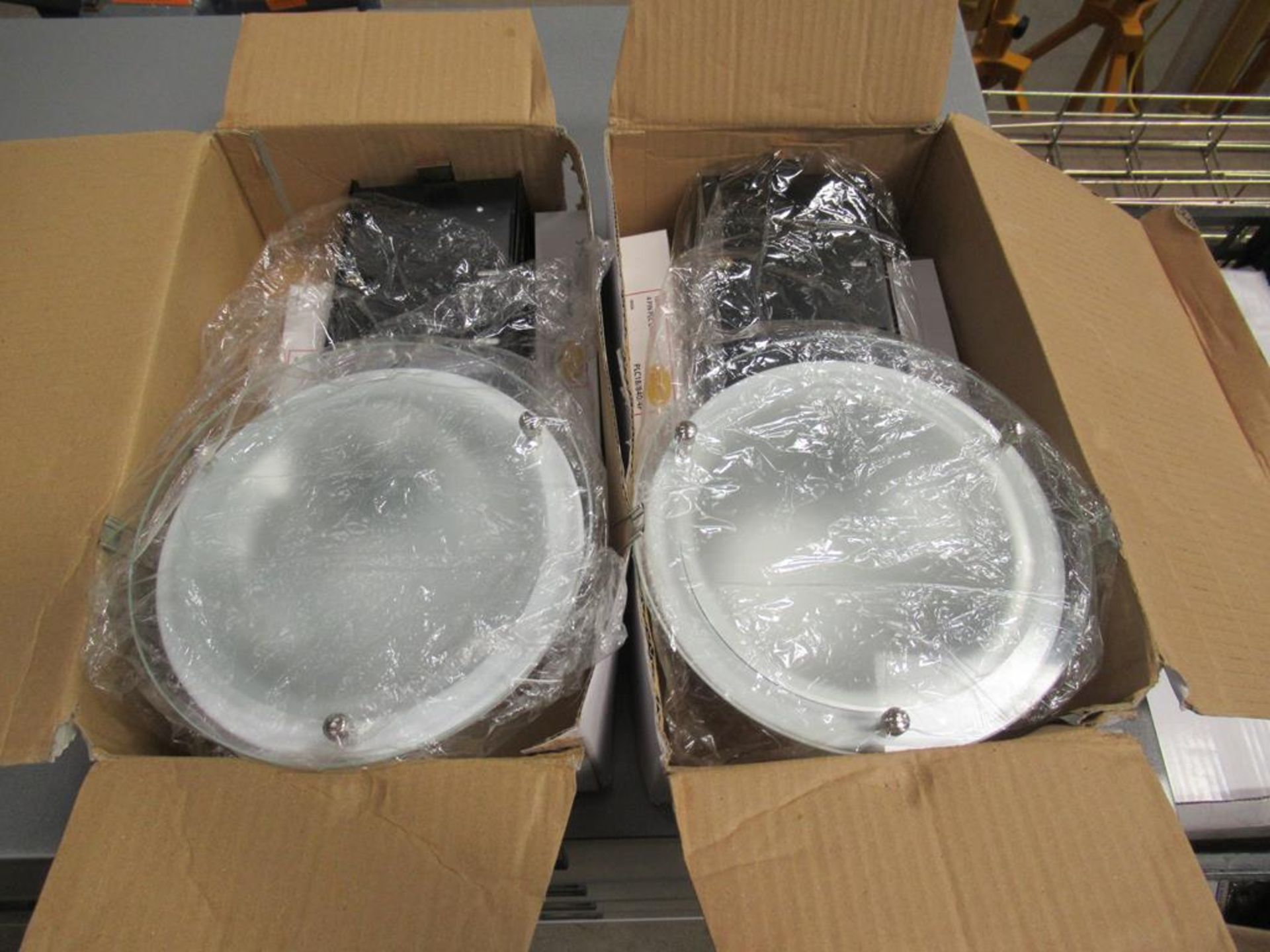 5 x Downlights, 3 x Drop Glass and 2 x with Reflectors - Image 2 of 4