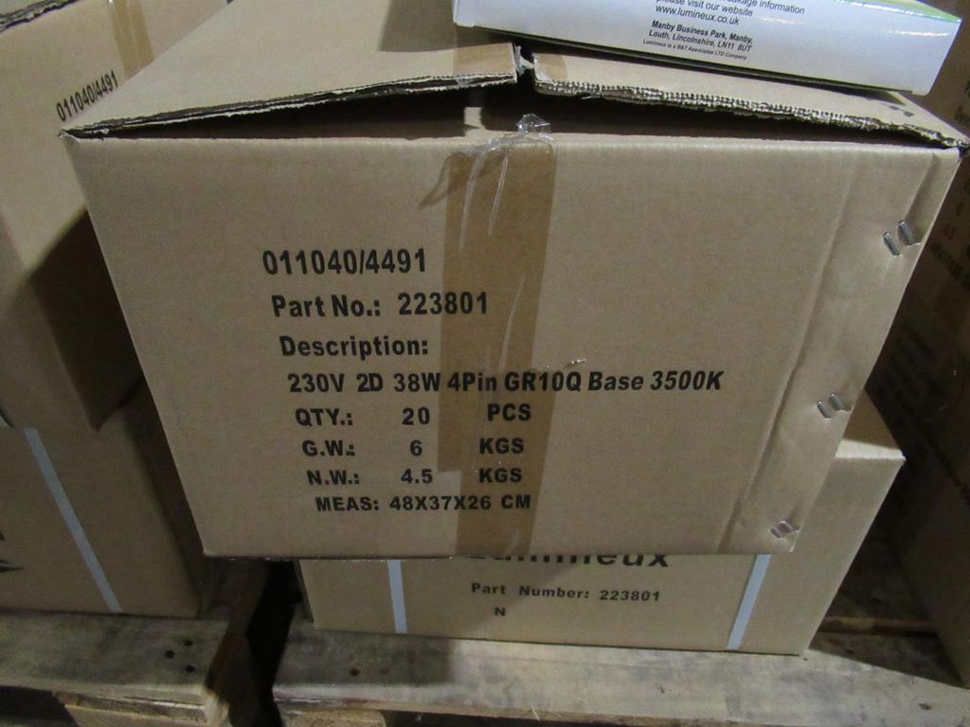 40 x 4 Pin GR10q 3500K 38W 230V 2630lm OEM Trade Price £279 - Image 3 of 3