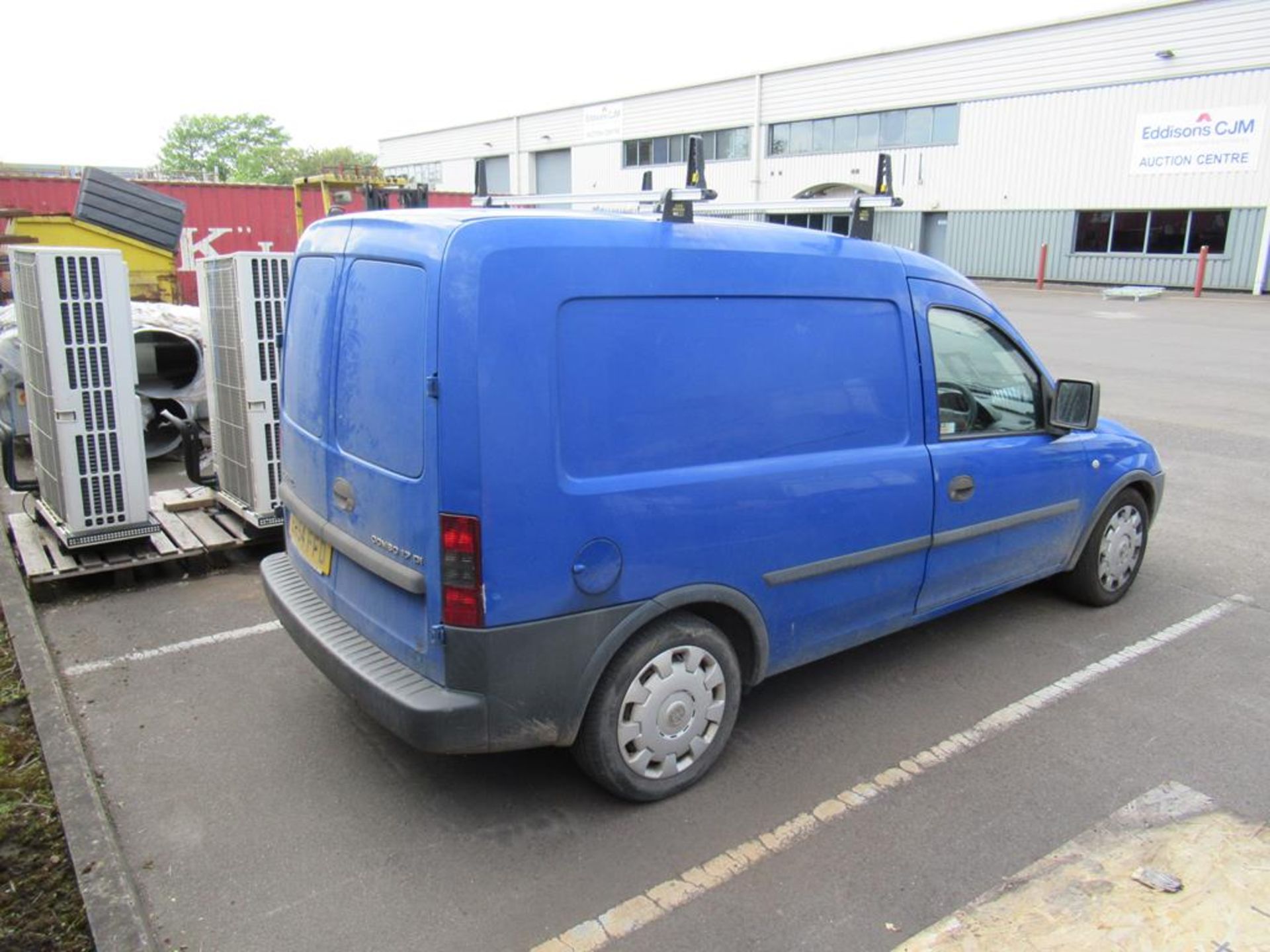 2004 Vauxhall Combo 2000 DI EU54 FFD Van - Image 6 of 14