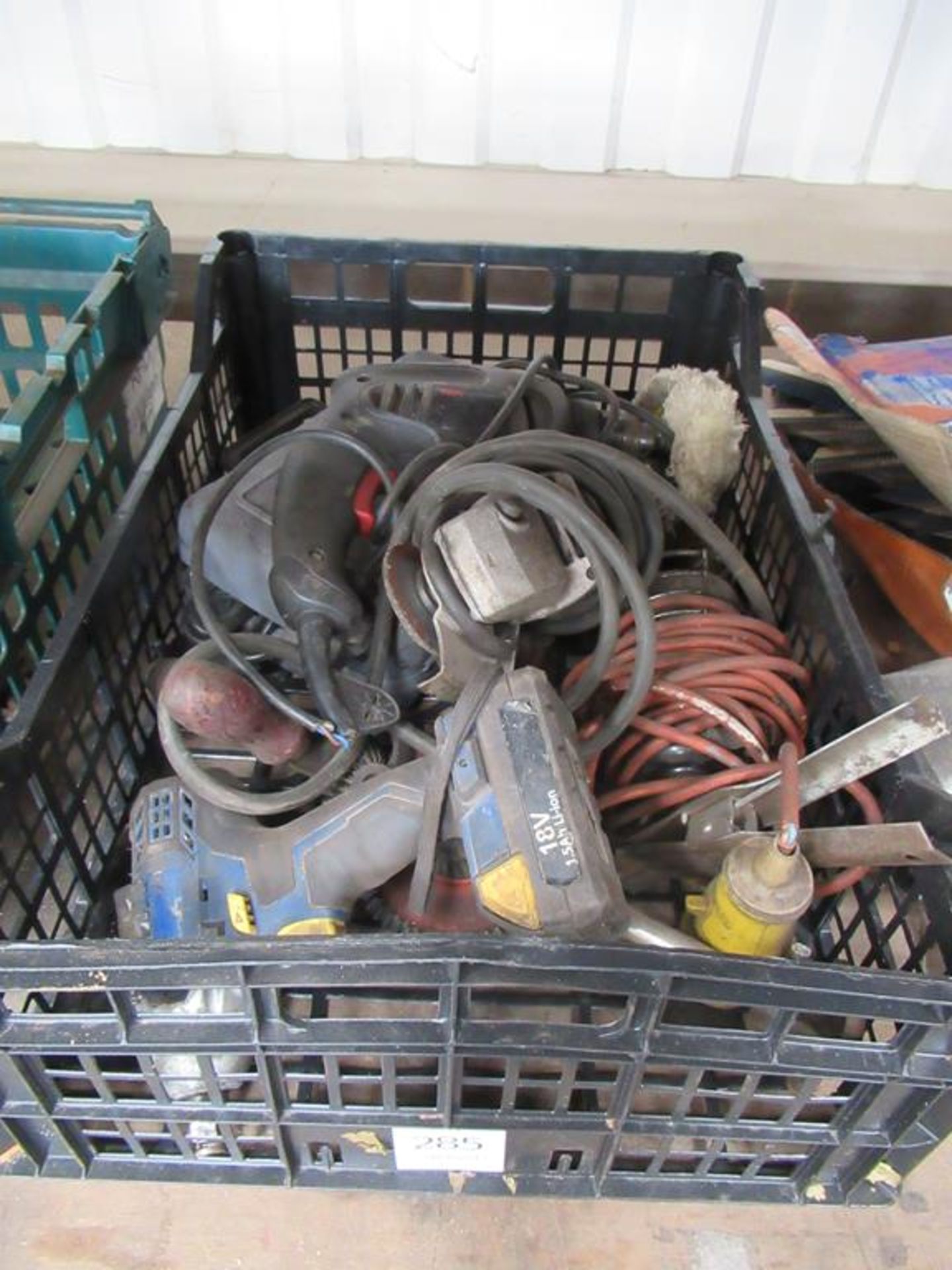 Qty of various 240 volt/ 110 volt tools to basket with various other tooling