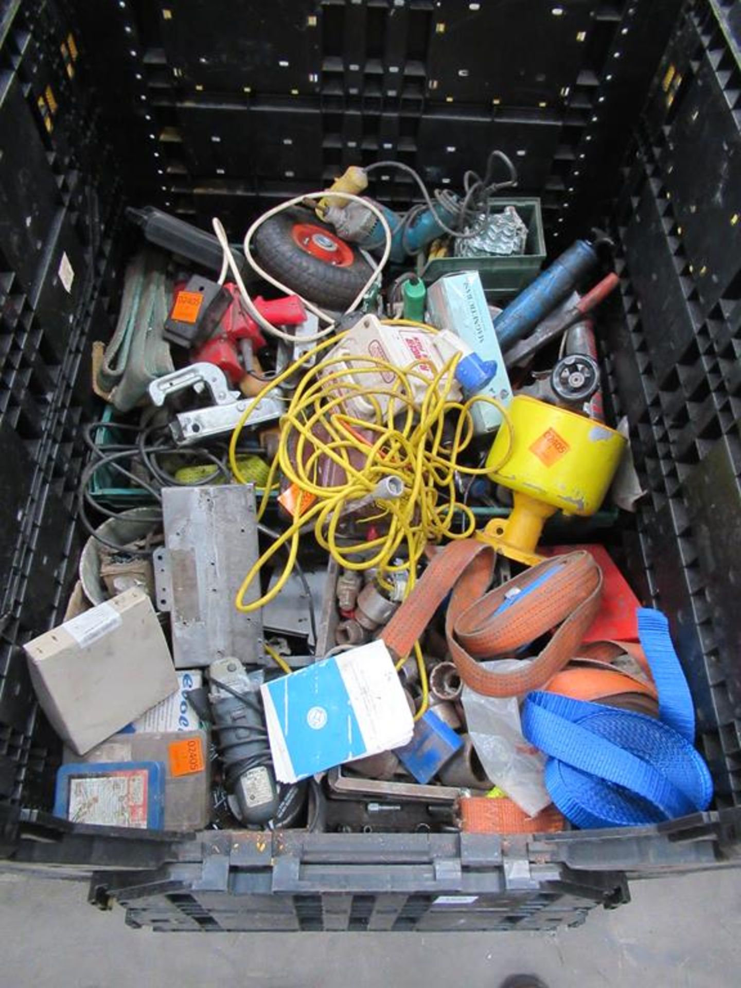 Stillage to contain various slings, ratchet straps, power tools etc - Image 2 of 2