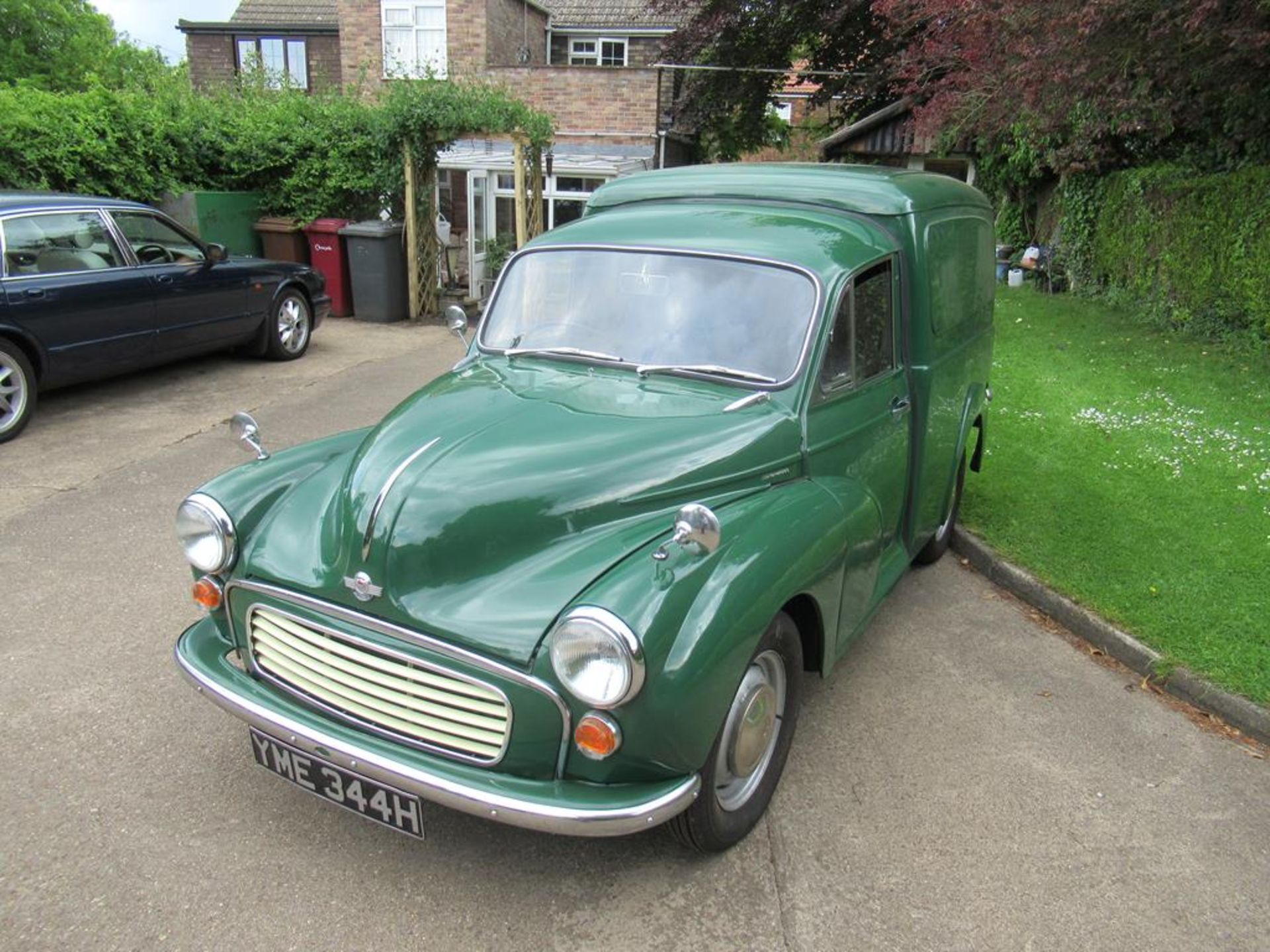 A Morris 1000 Van - Image 3 of 36