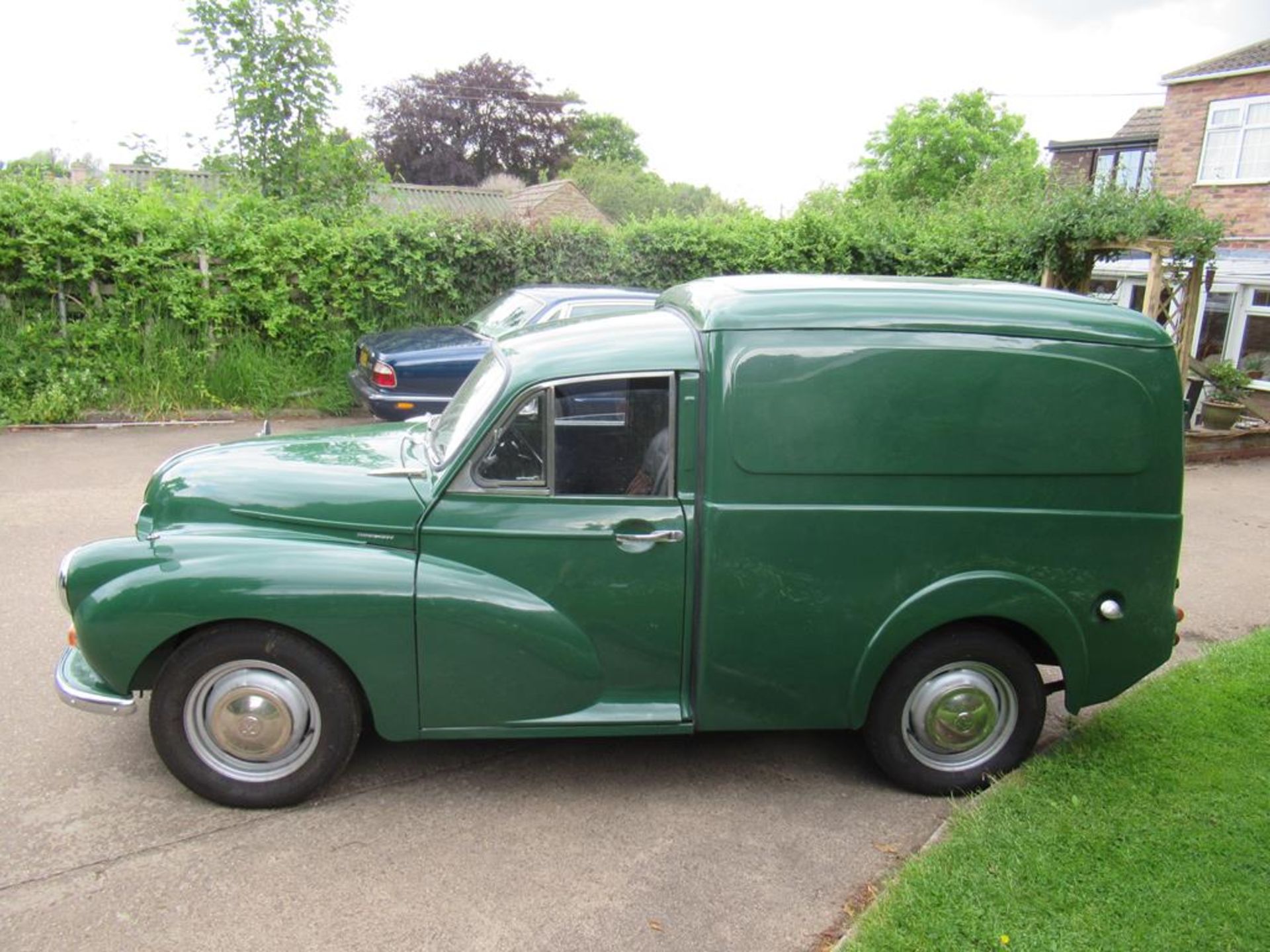 A Morris 1000 Van - Image 4 of 36