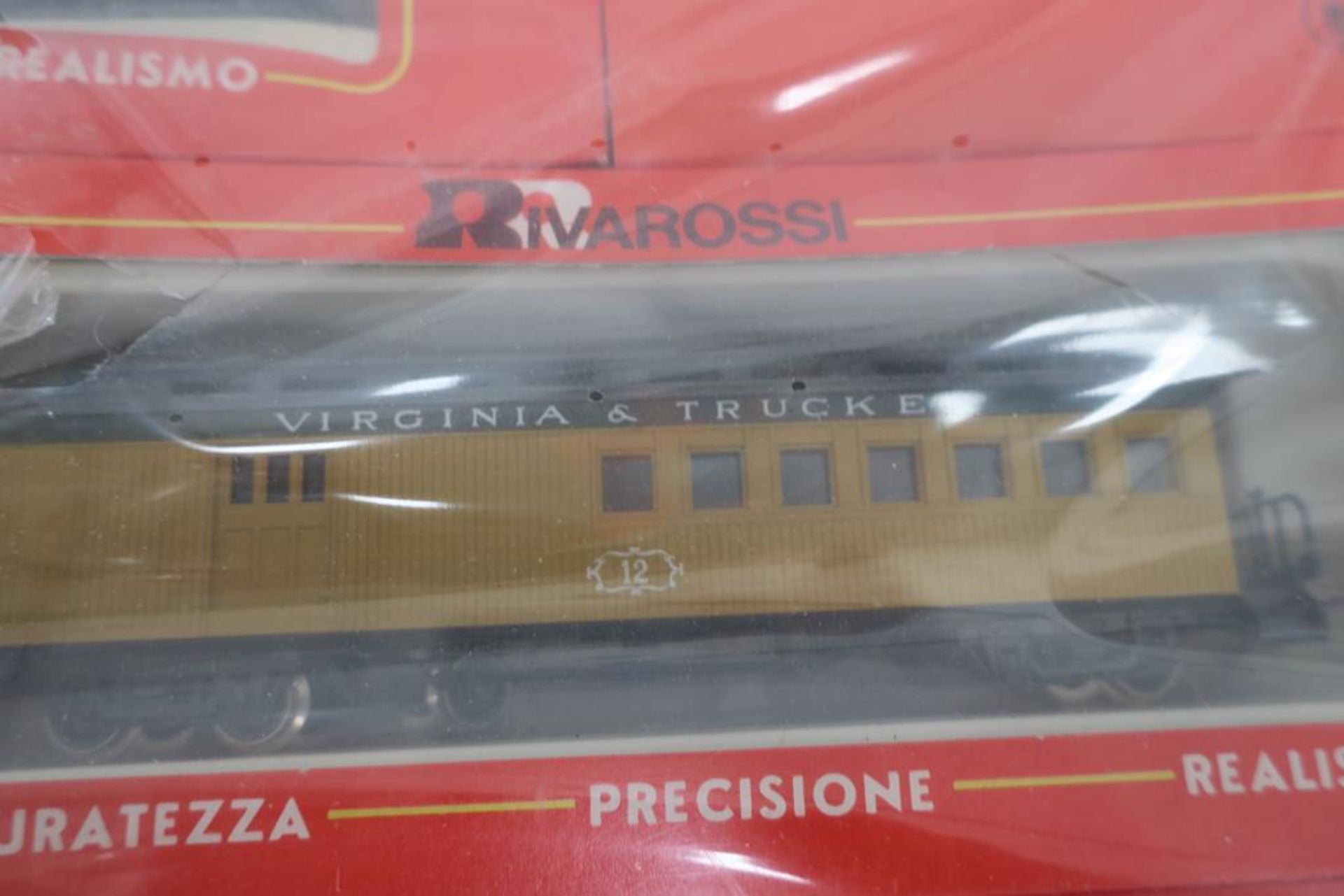 Rivarossi 224- Afternoon Express Train Set - Image 4 of 9