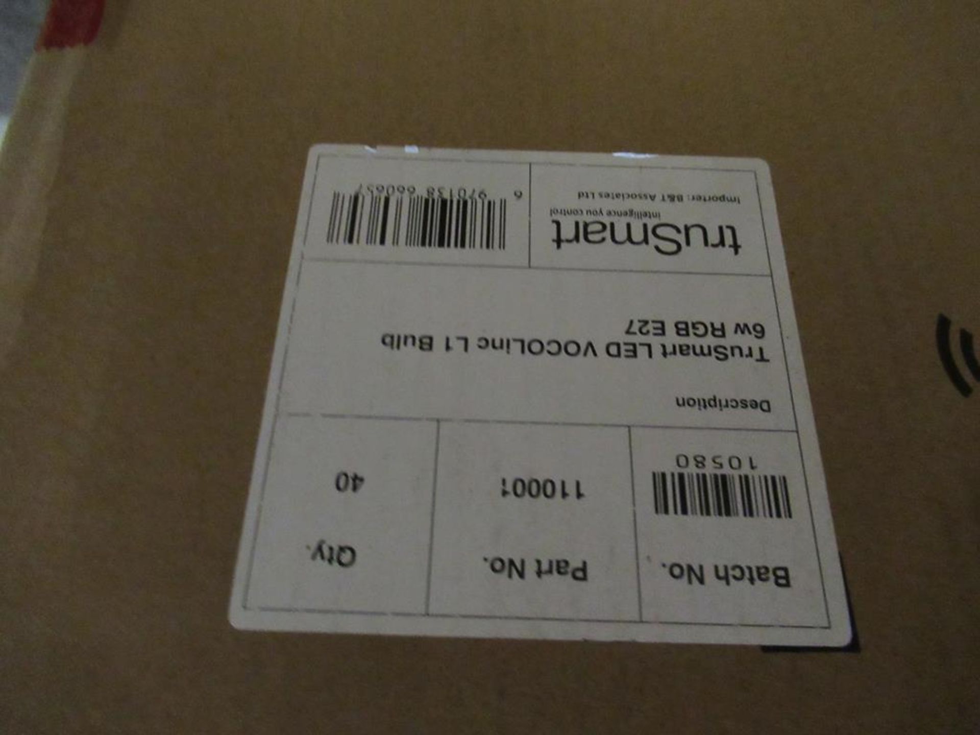 40 x TruSmart LED VOCOLinc L1 6 watt Bulb E27 Base Multi-Colour RGB IP67. Can be controlled - Image 3 of 3