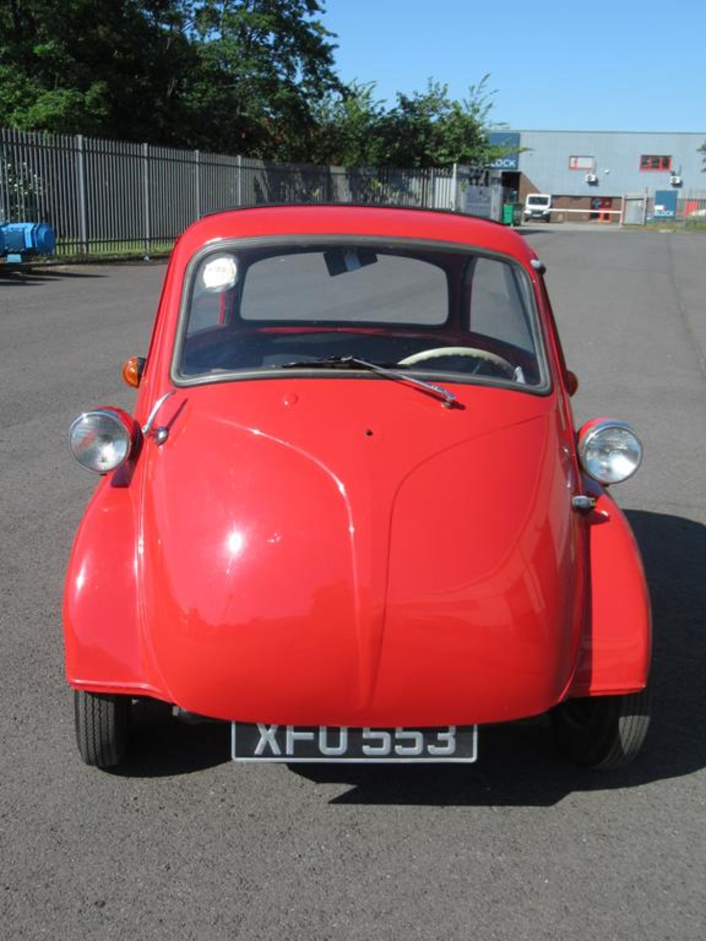 A 1960 Isetta 300 Bubble Car with Odometer Reading 9098 miles - Image 3 of 23