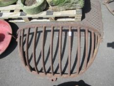 Cast Iron Wall Mounted Animal Hay Basket/ Feeder