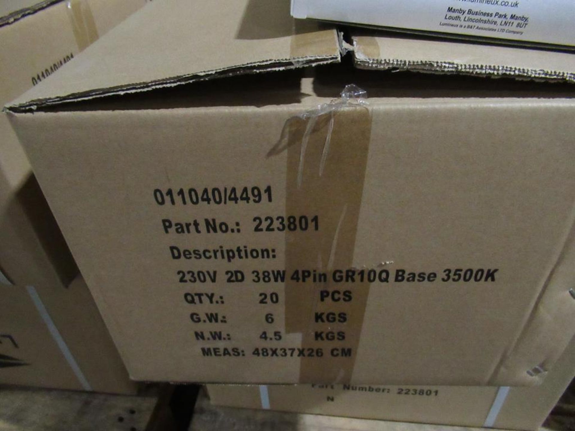 40 x 4 Pin GR10q 3500K 38W 230V 2630lm OEM Trade Price £279 - Image 3 of 3