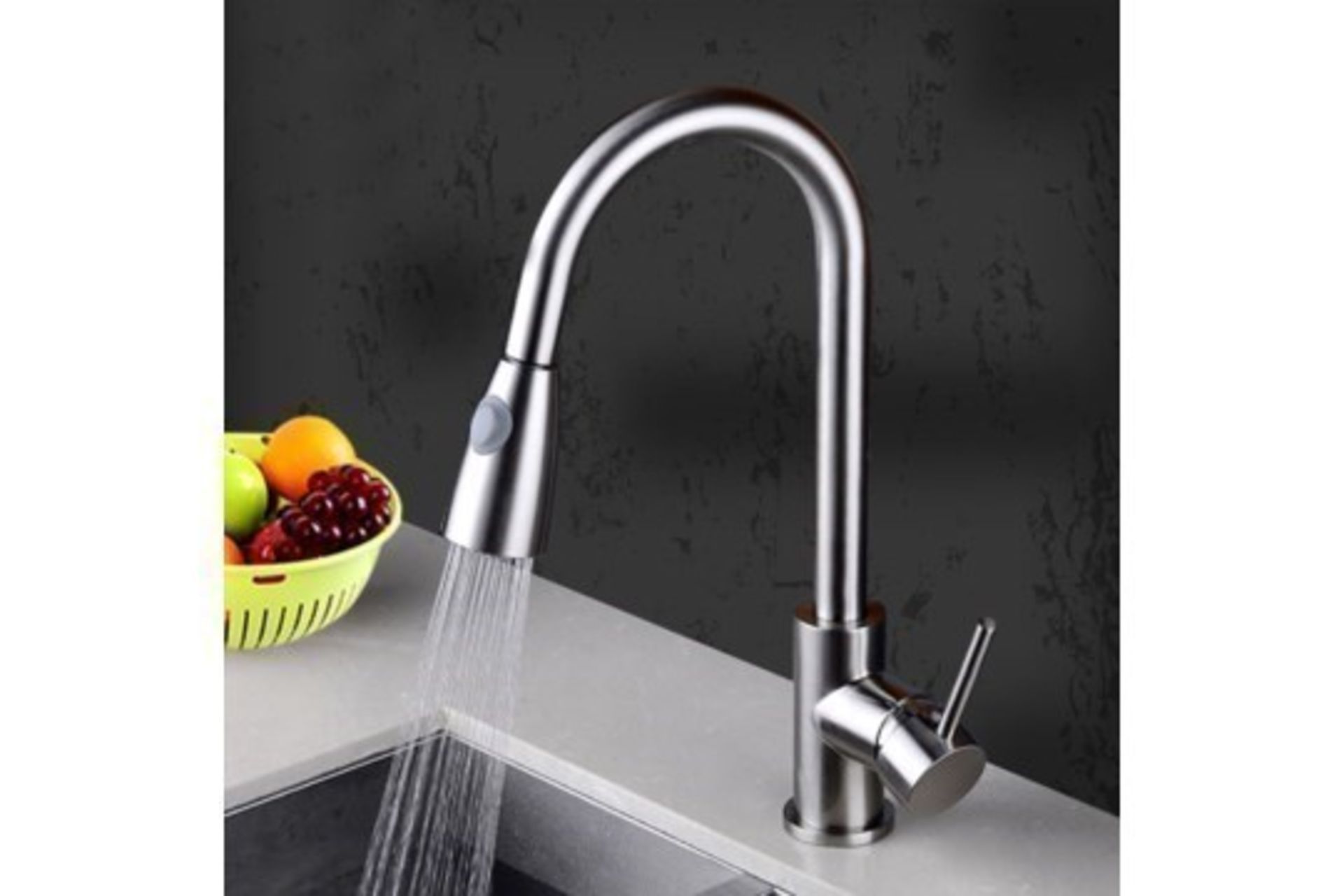 New & Boxed Della Modern Monobloc Chrome Brass Pull Out Spray Mixer Tap. RRP £299.99.This Tap Is