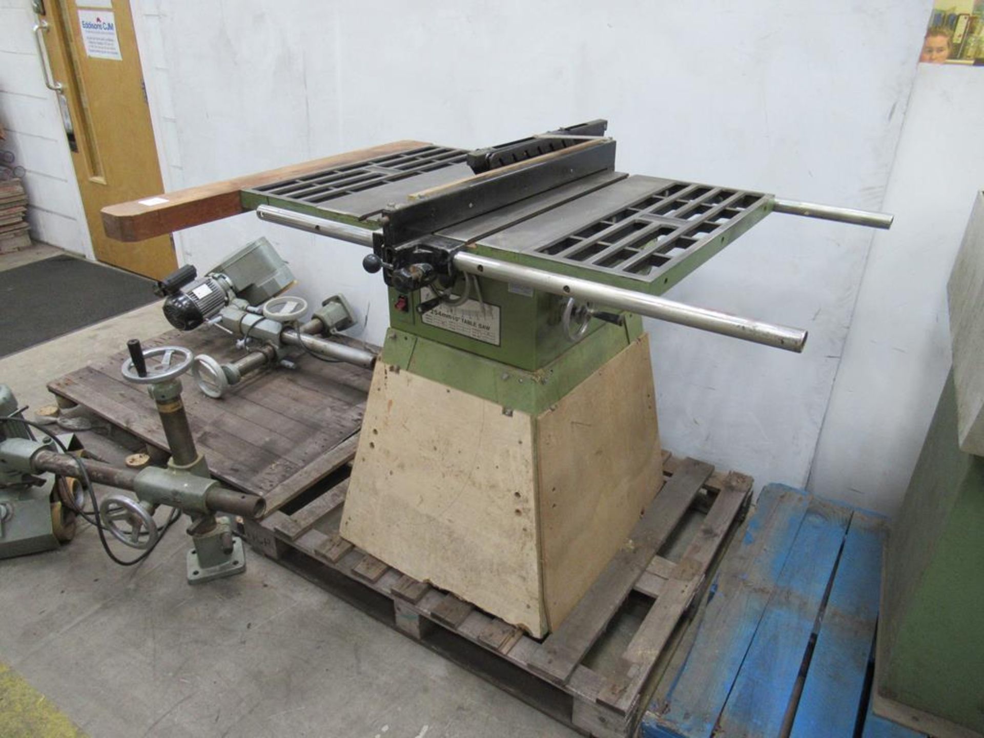 254mm 10" Table Saw on Bespoke Base