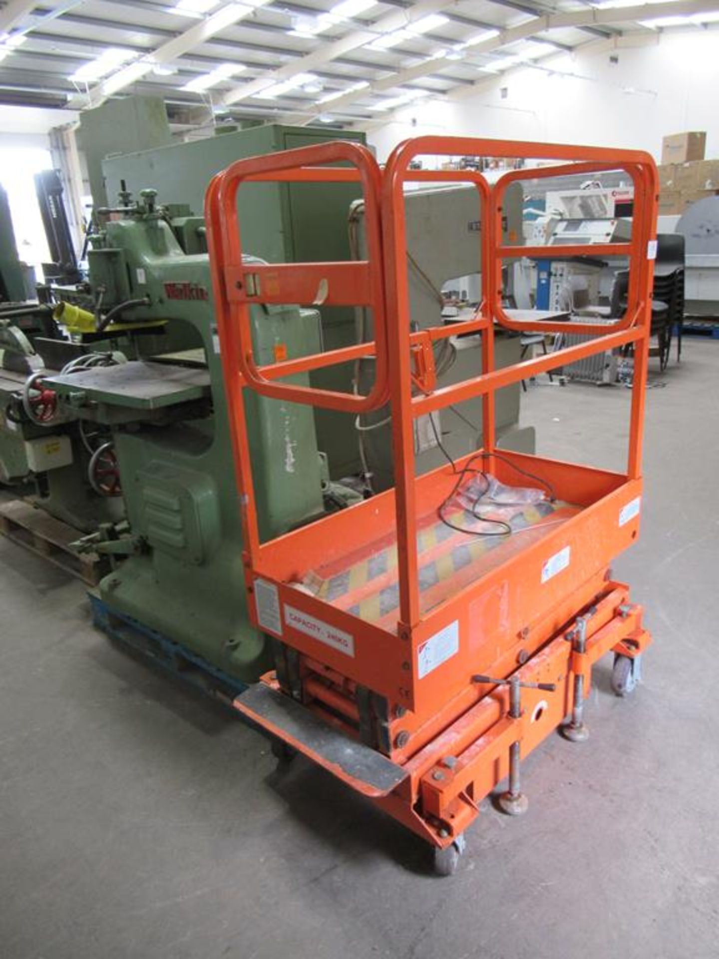 Mobile Ariel Work Platform JCPT with Electronic Rise and Fall - Image 3 of 8