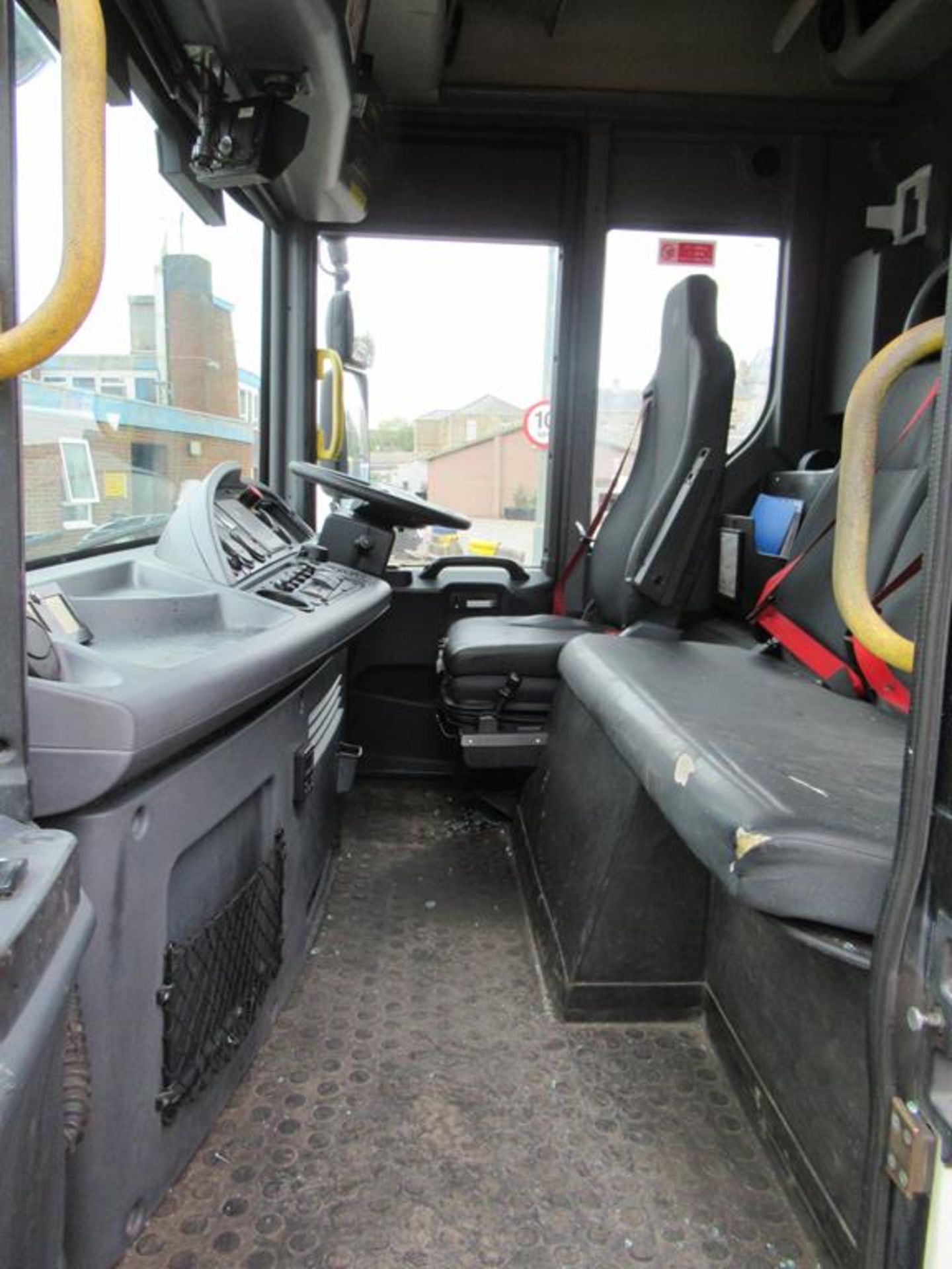 2014 Dennis Elite 6 Kerbsider Refuse Collection Vehicle - Image 31 of 31