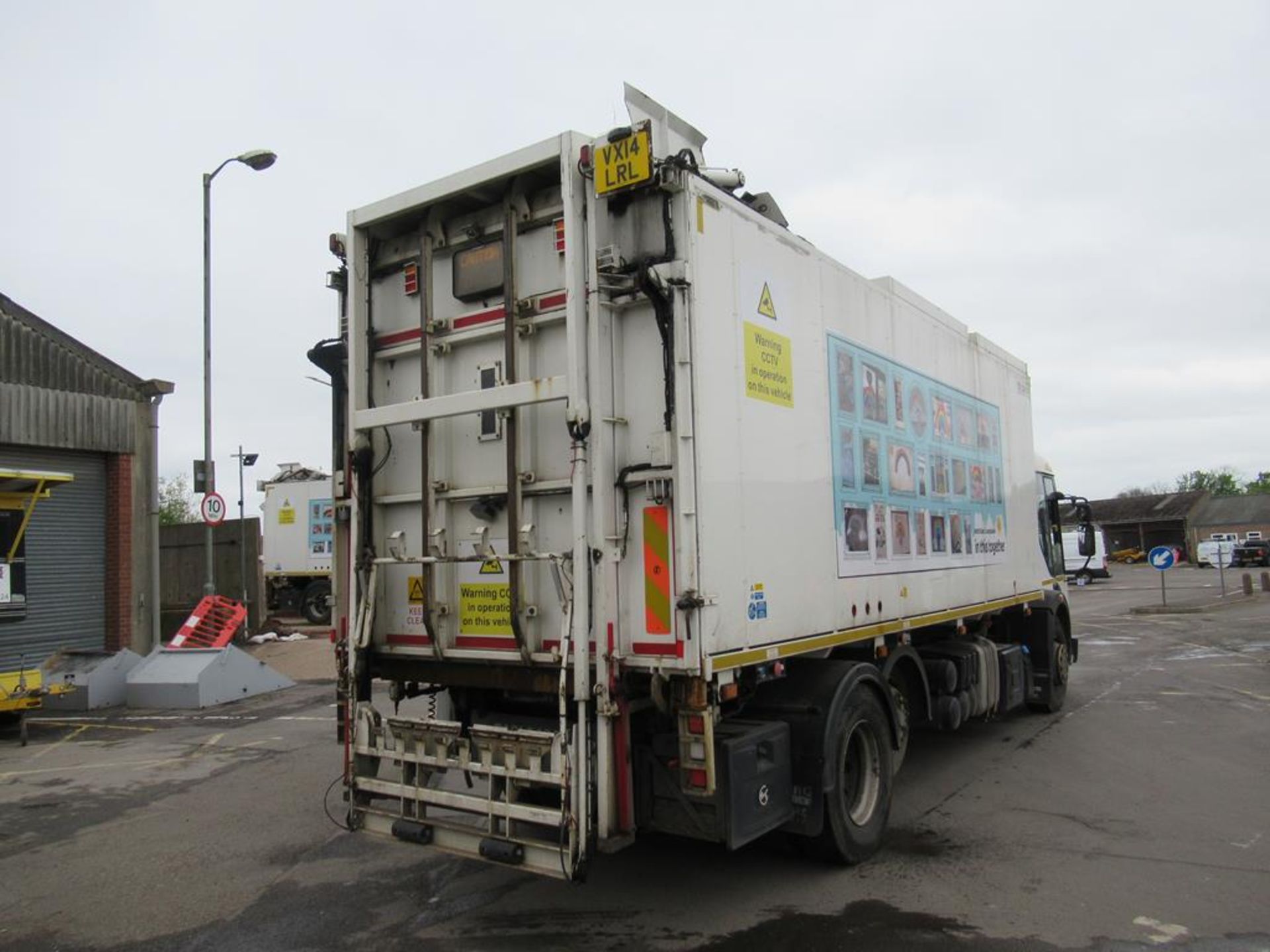 2014 Dennis Elite 6 Top Loader Refuse Collection Vehicle - Image 4 of 35