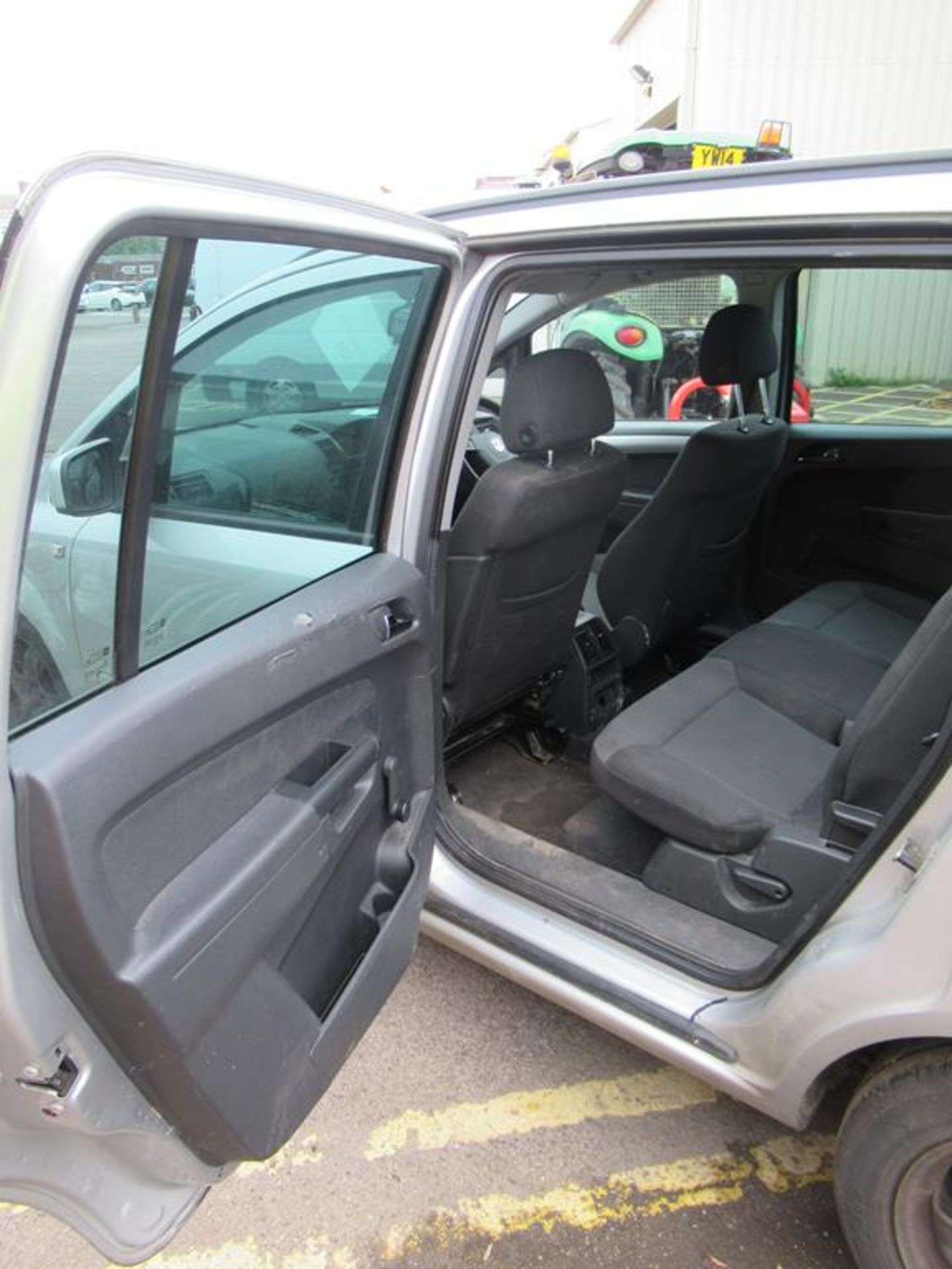 Vauxhall Zafira 1.7 CDTi MPV - Image 19 of 27