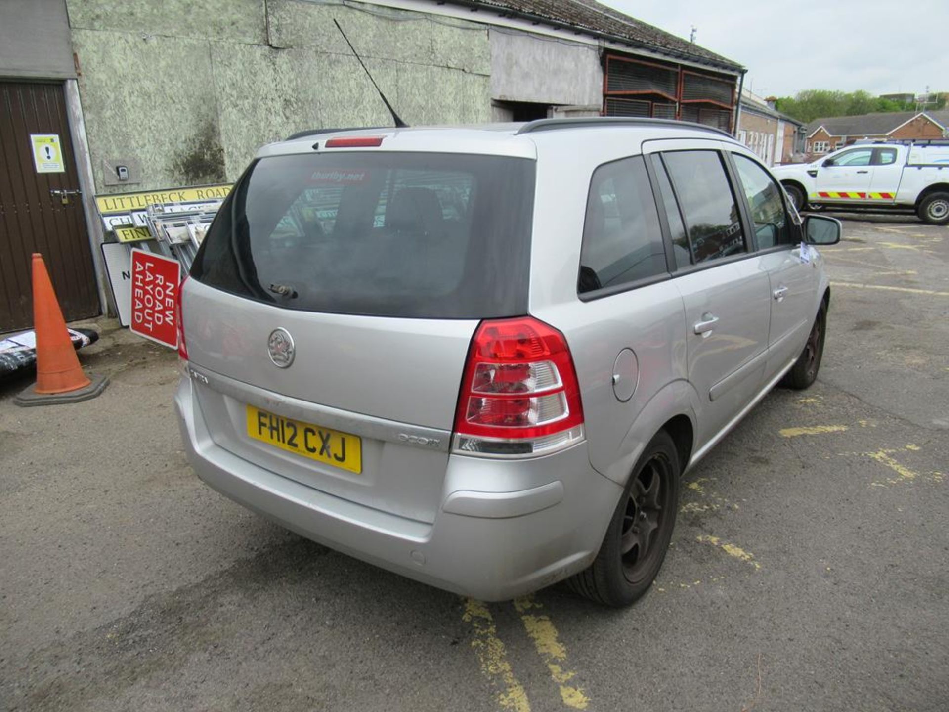 Vauxhall Zafira 1.7 CDTi MPV - Image 2 of 27