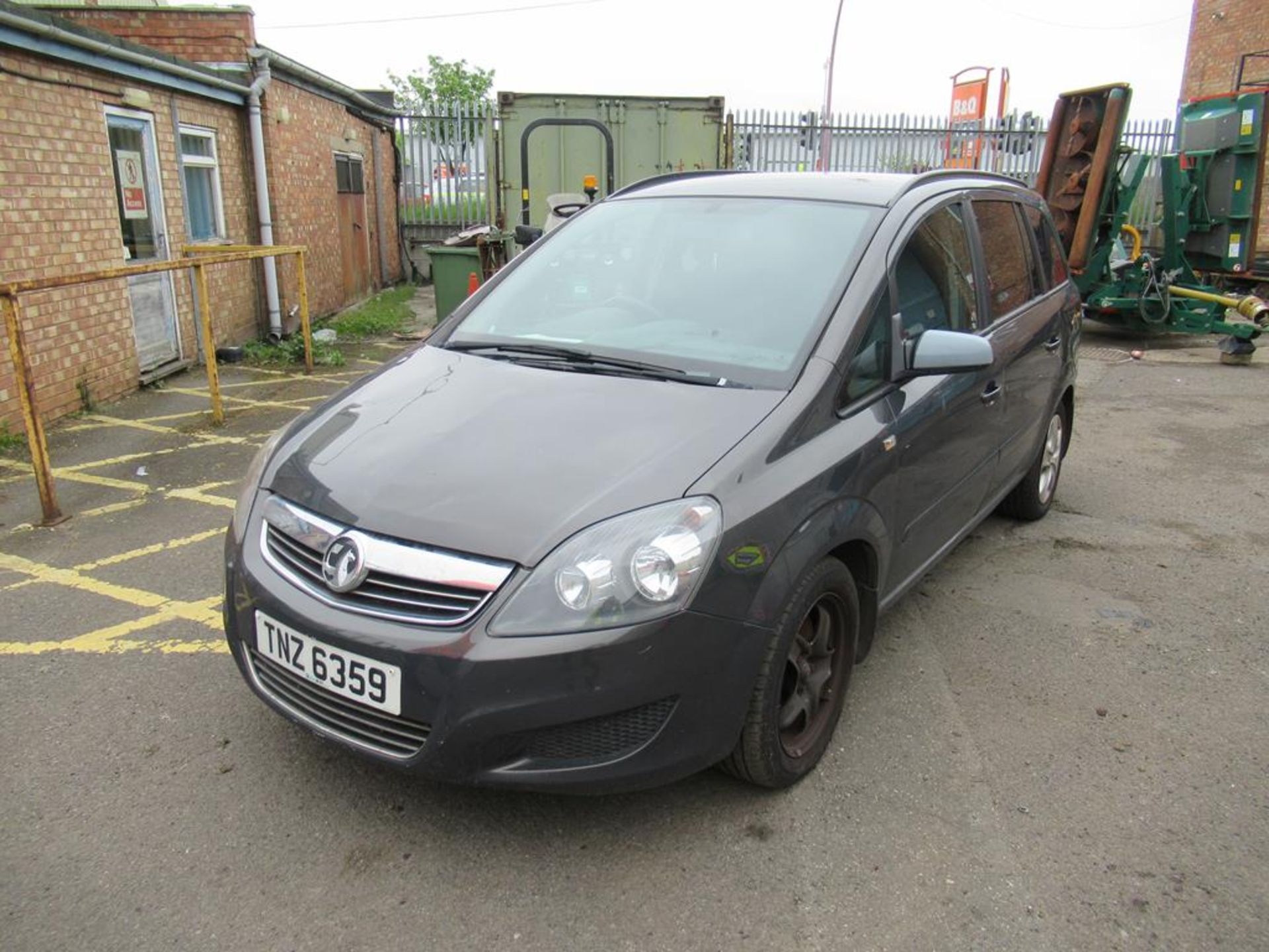 Vauxhall Zafira 1.7 CDTi Ecoflex MPV - Image 2 of 20