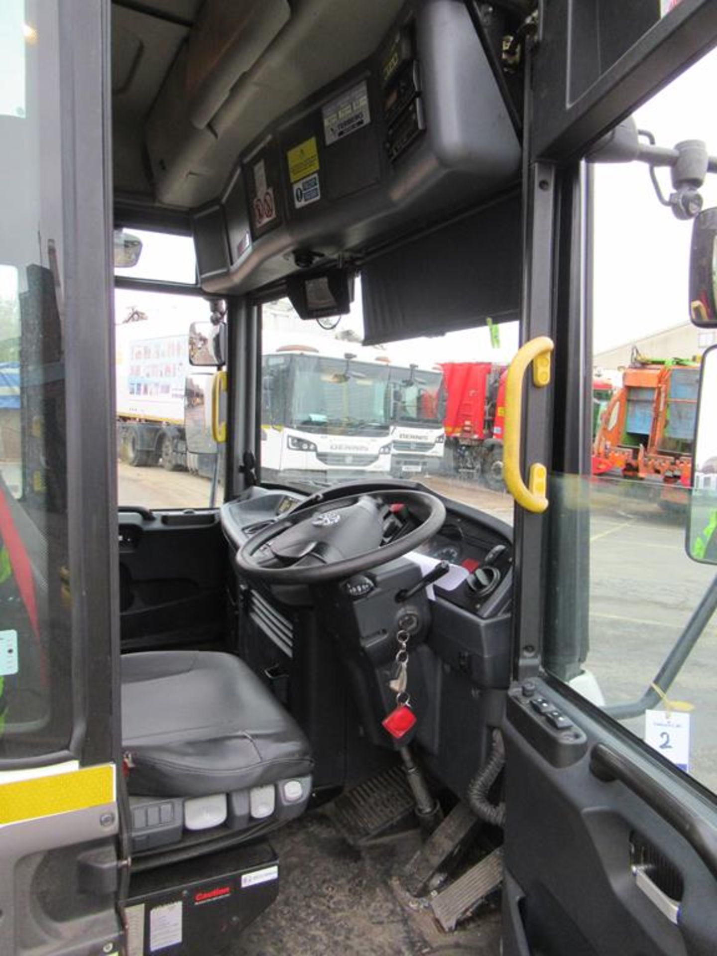 2014 Dennis Elite 6 Top Loader Refuse Collection Vehicle - Image 15 of 35