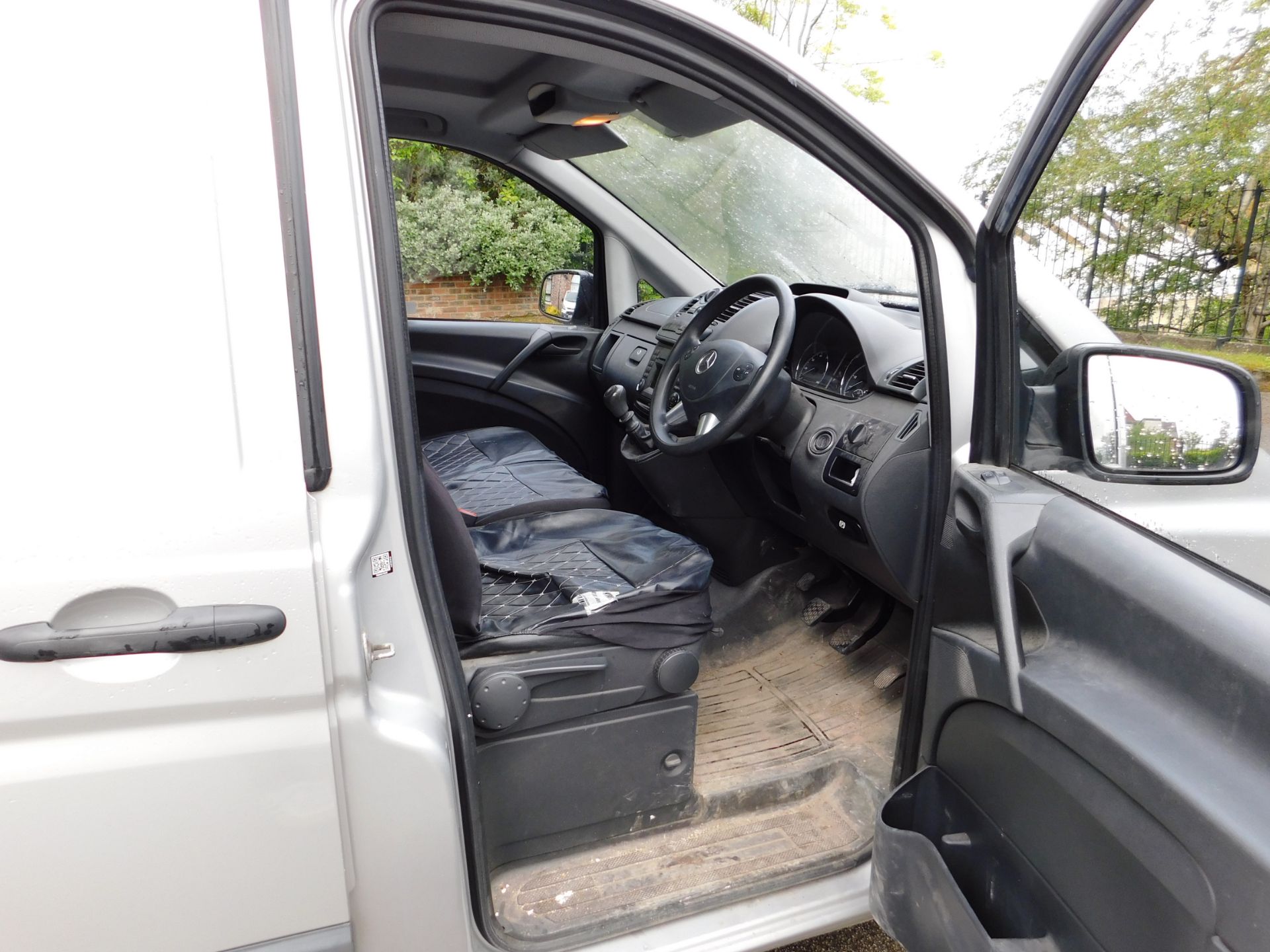 Mercedes Benz Vito 113 CDI Panel Van, Registration - Image 7 of 8