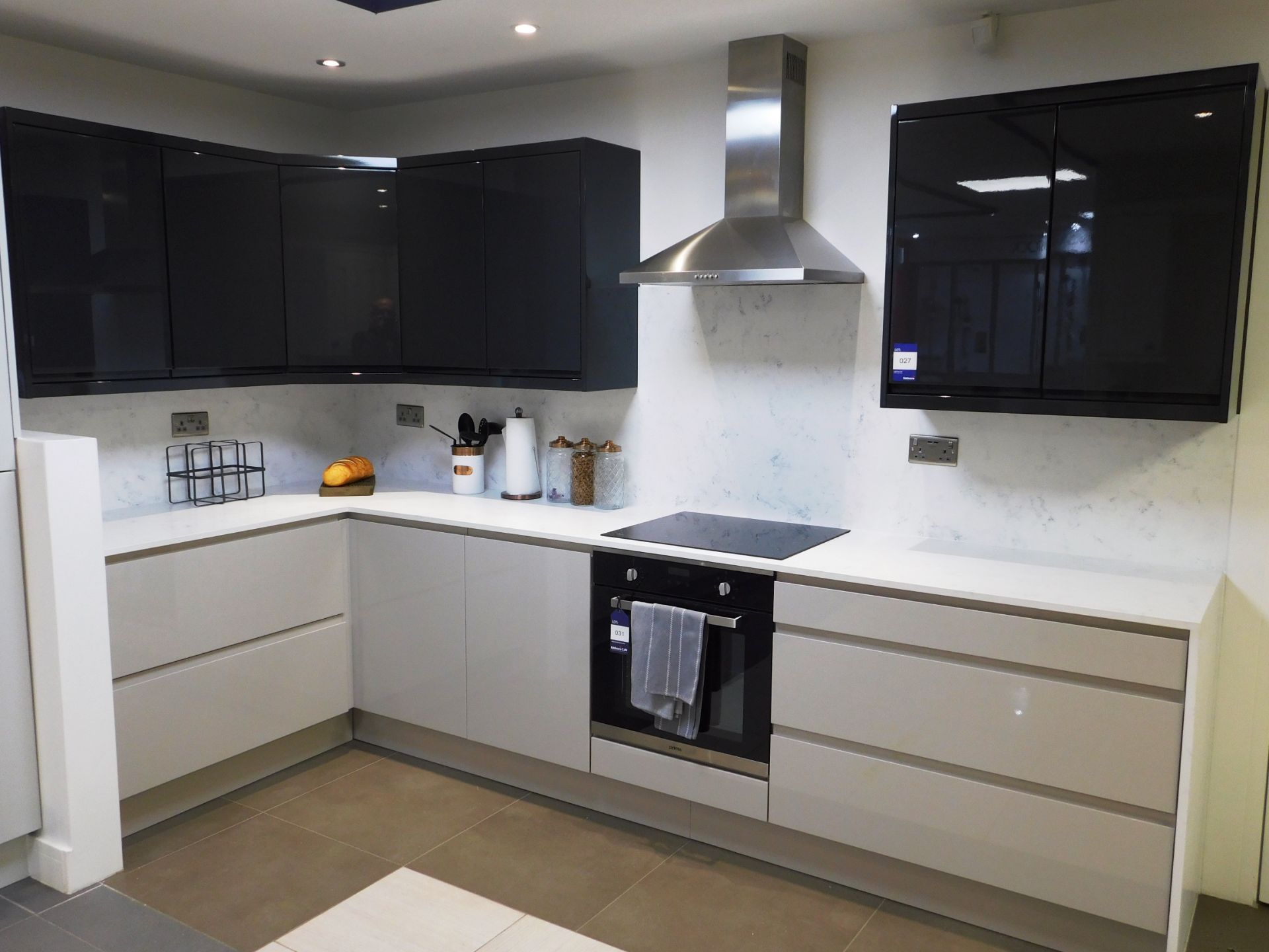 Kitchen Set to include L Shaped White Marble Effec