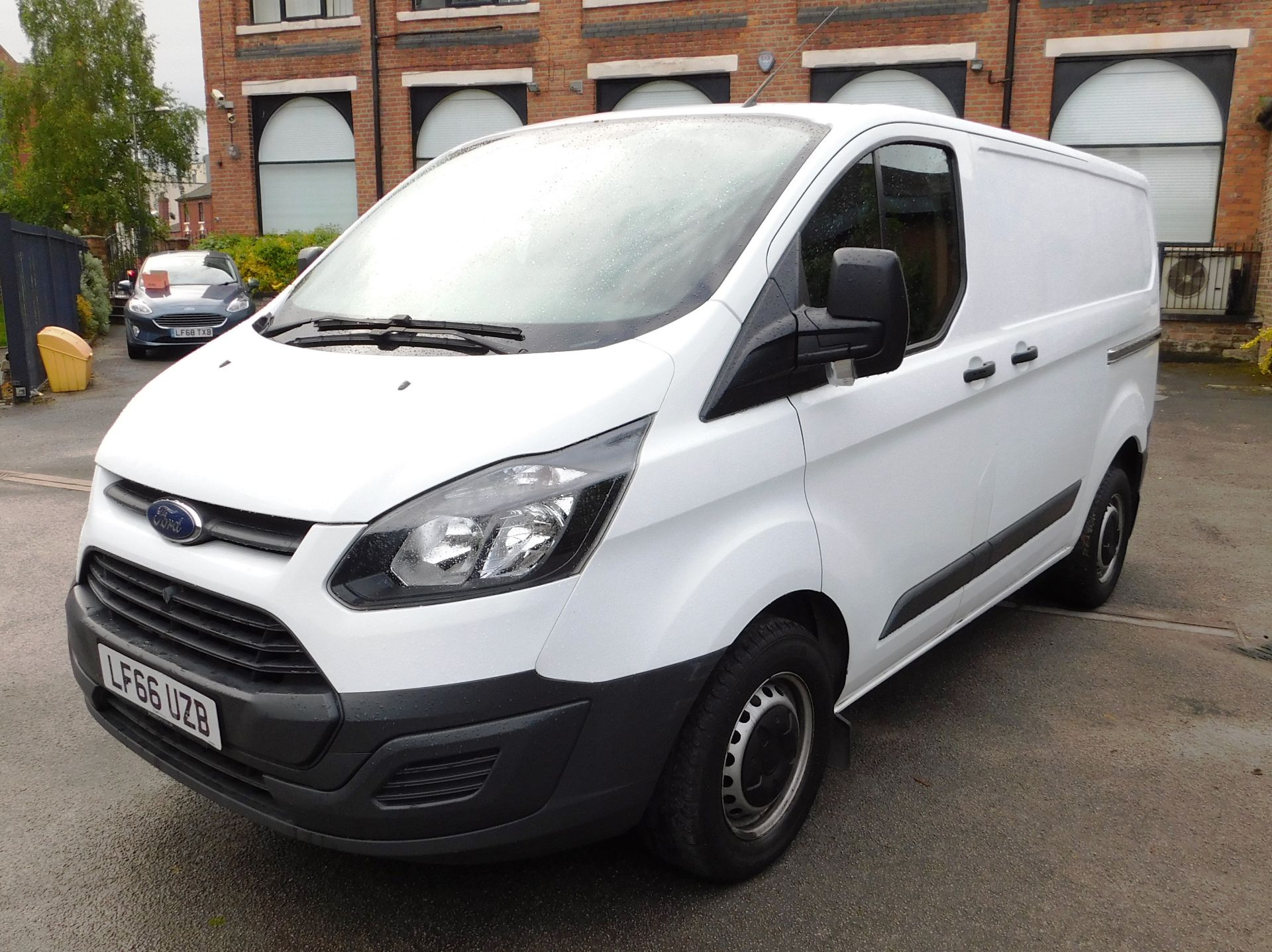 Ford Transit Custom 290 Eco-Tech Panel Van, Regist