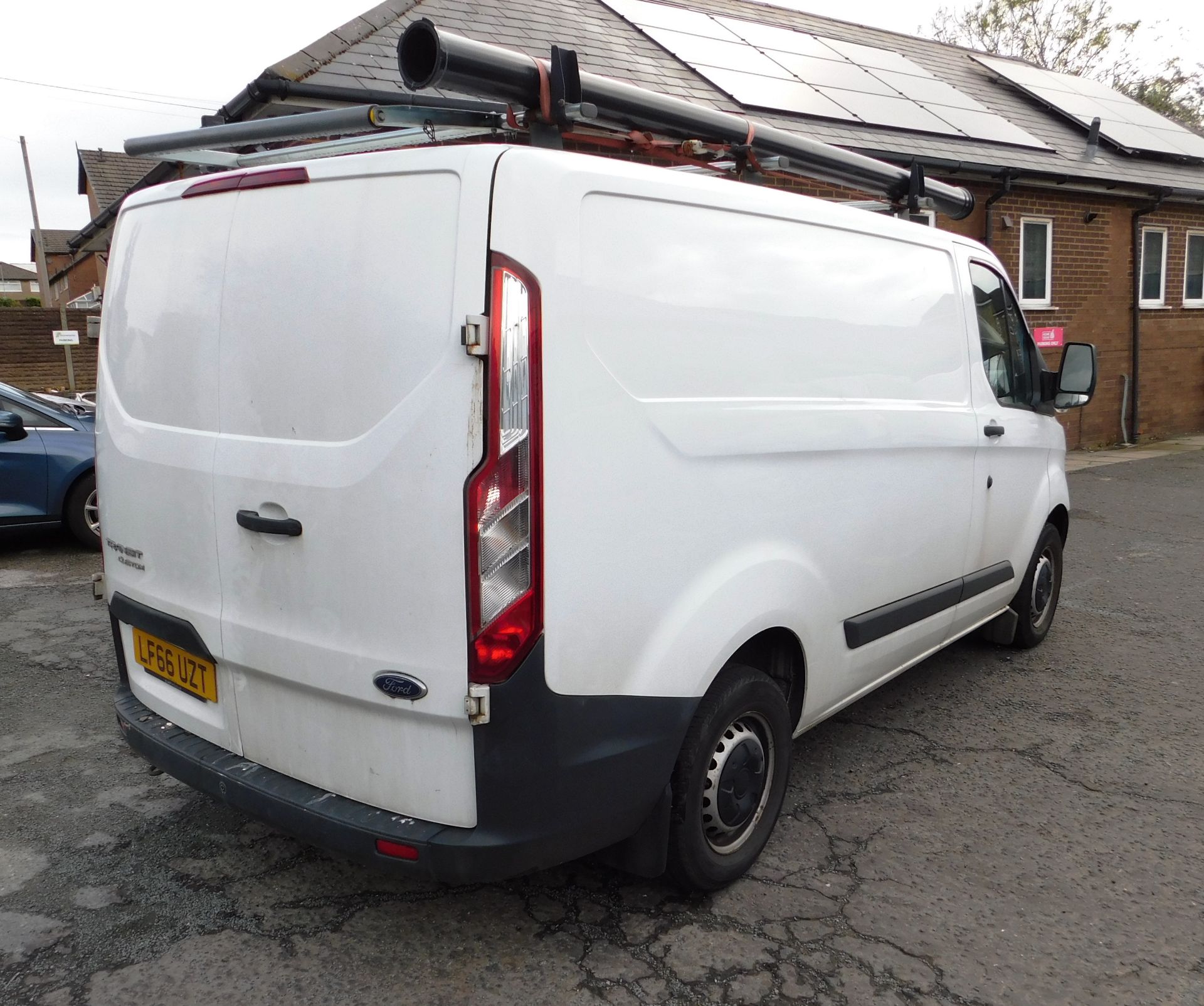 Ford Transit Custom 290 Eco-Tech Panel Van, Regist - Image 3 of 8