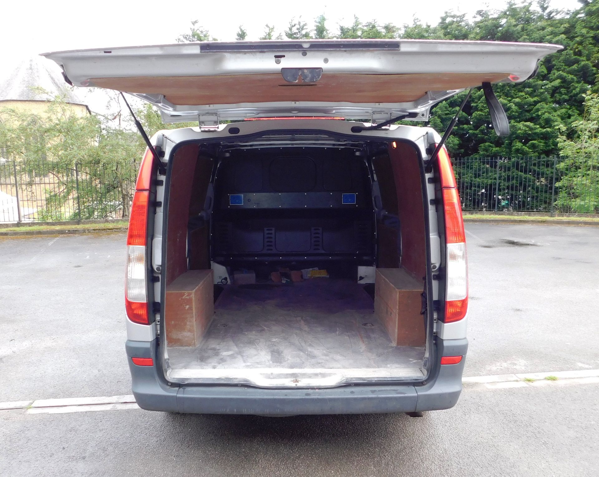 Mercedes Benz Vito 113 CDI Panel Van, Registration - Image 5 of 8