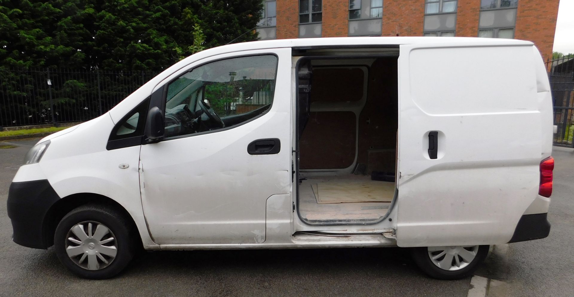 Nissan NV200 Acenta DCI Van, Registration BJ15 RUV - Image 6 of 8