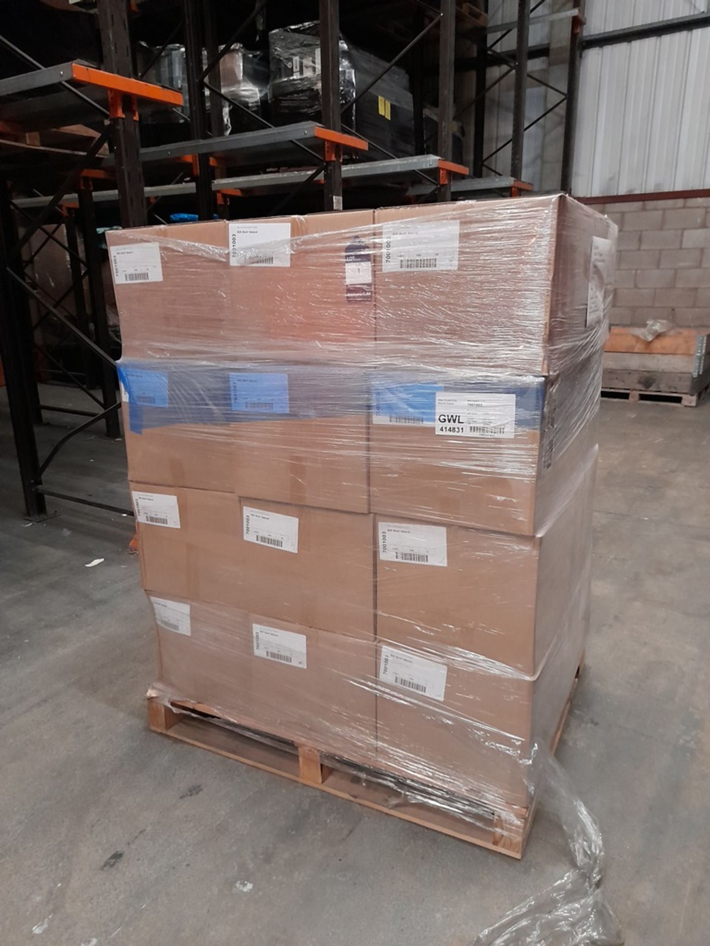 1 Pallet of M&H Plastics Market Rasen B20 26x41 Natural plastic bottles. Qty 1500/box, approx. 20