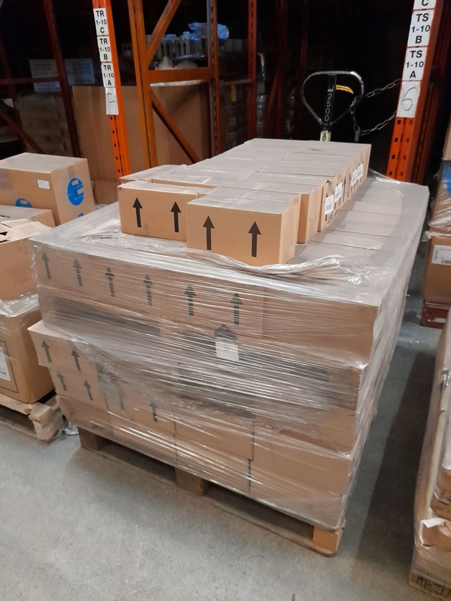 2 Pallets of The Works Store Flow Formula acrylic colour, 6 x 250ml per box, various colours