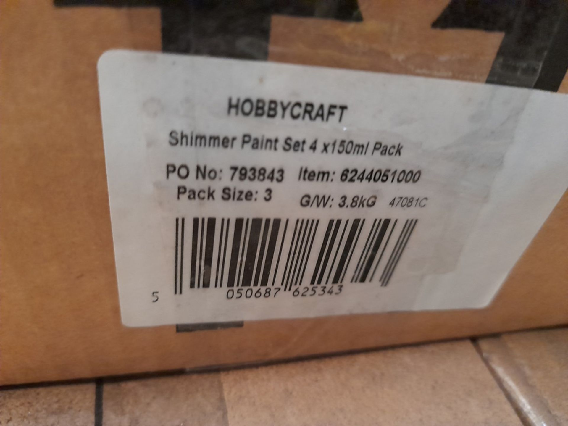 1 Pallet of Hobbycraft Ready Shimmer paint, 4 x 150ml pack, 3 packs per box - Image 3 of 3