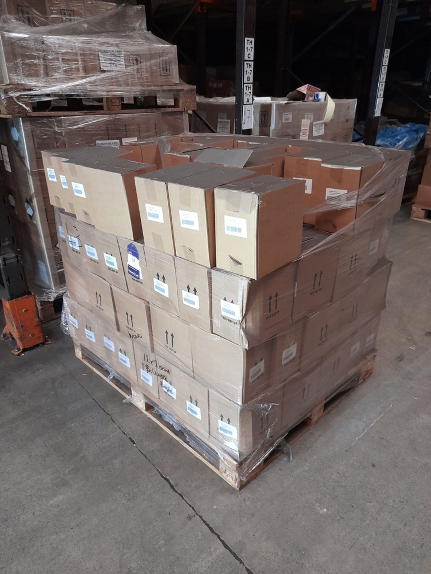 1 Pallet of The Works Store Ltd Flow Formula acrylic colour, 12 x 200ml per box - silver