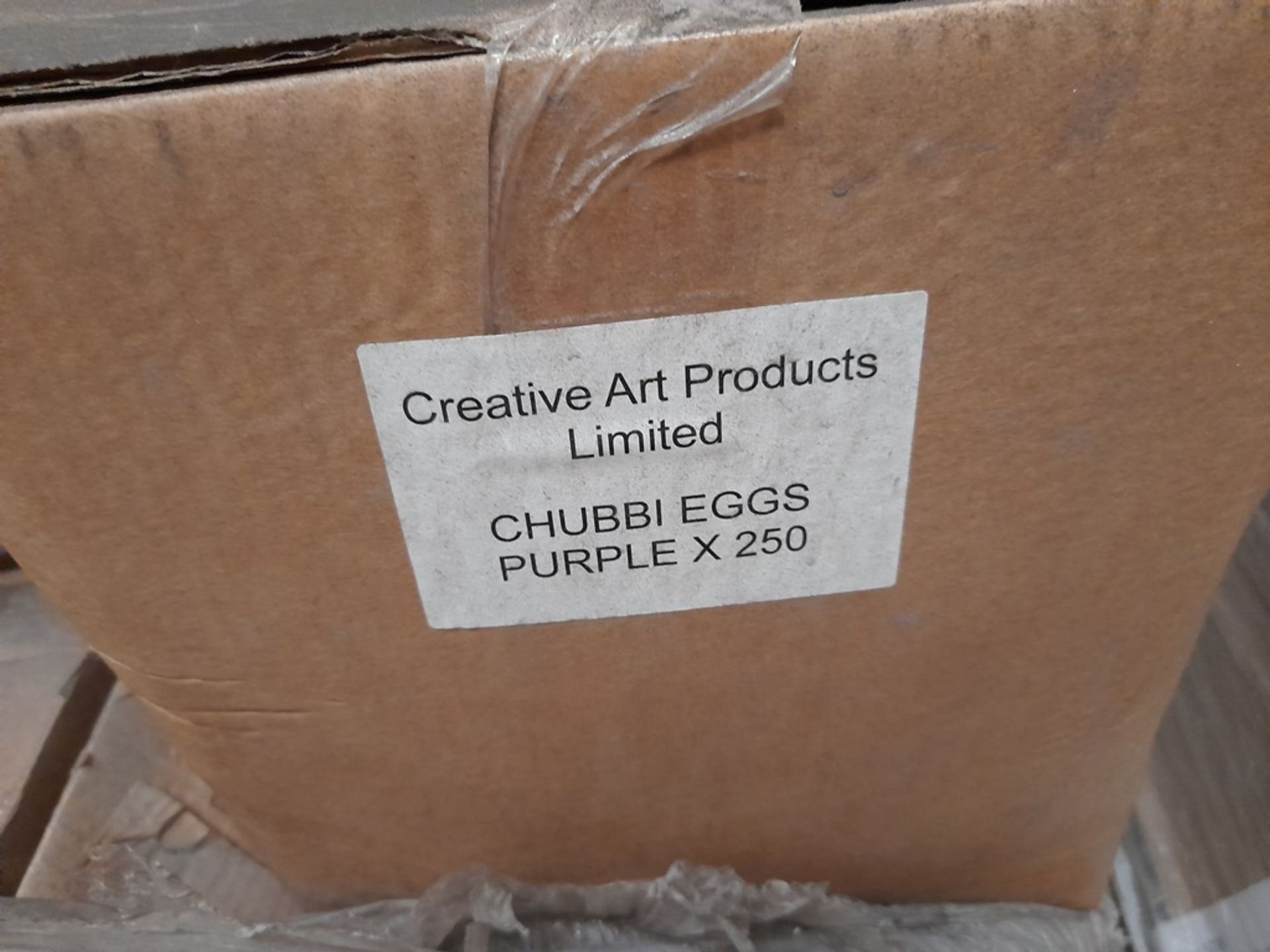 1 Pallet of children's 'Chukki Egg' wax crayons, various colours, 250 per box, approx. 21 boxes - Image 2 of 3