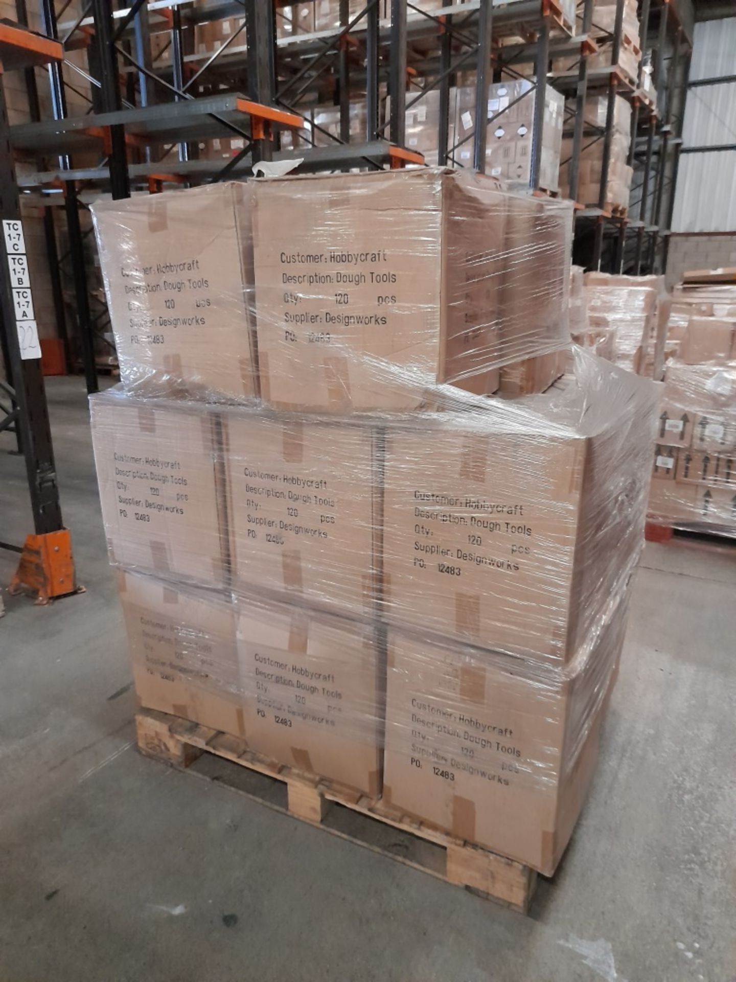 1 Pallet of Hobbycraft dough tools, 120 per box, approx. 16 boxes