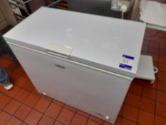 Newford chest freezer