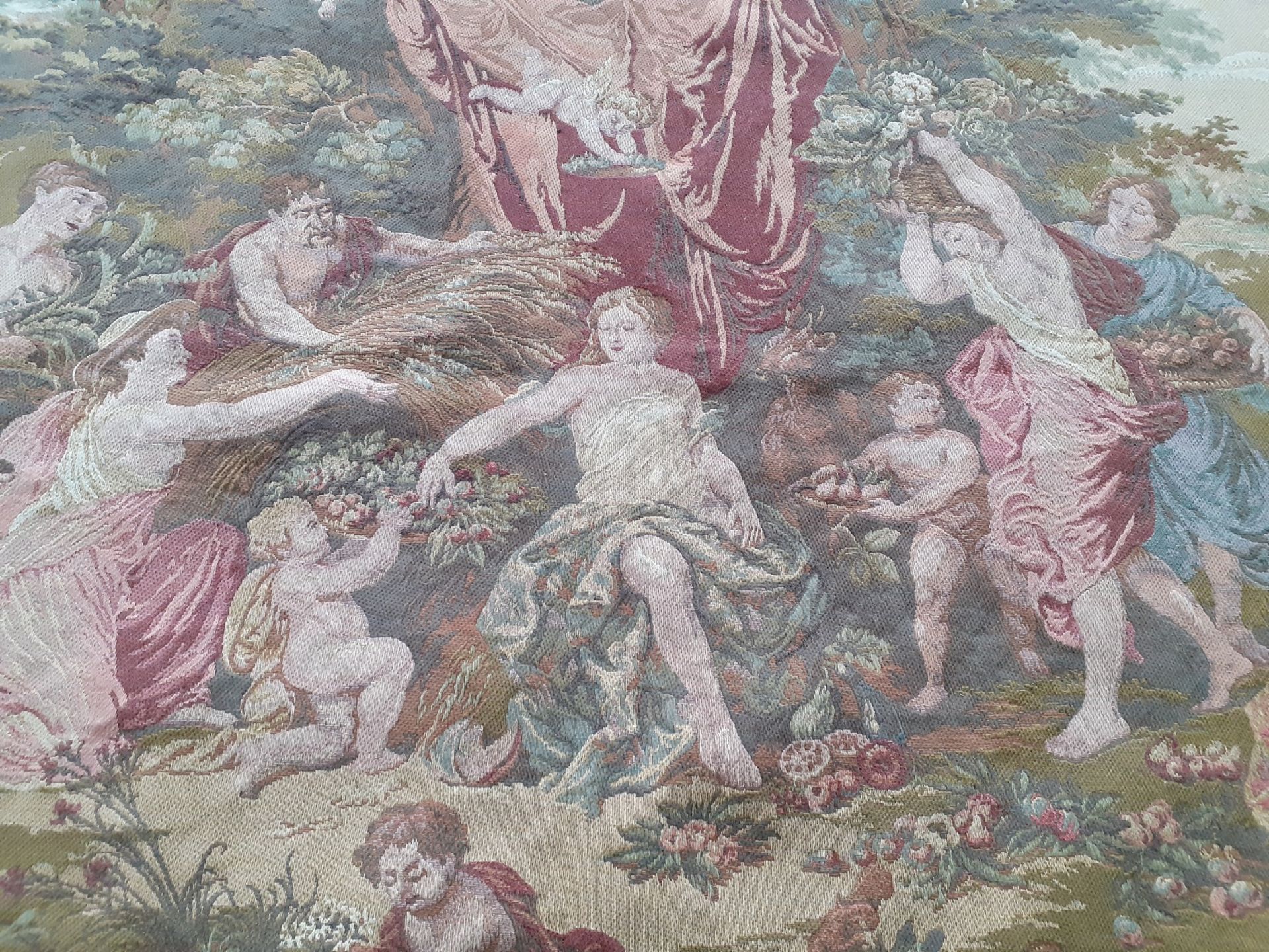 Large Tapestry Wall Hanging - Image 2 of 2