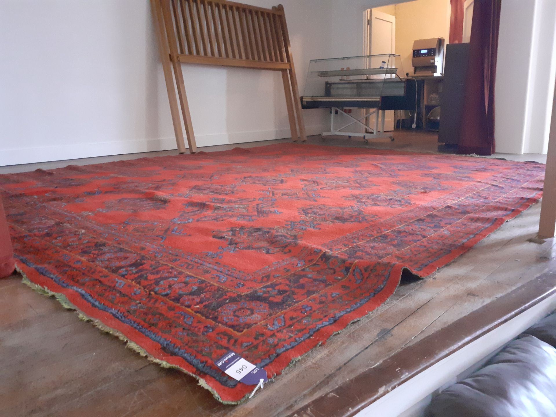 Persian Style Rug 4,400 x 3,550mm