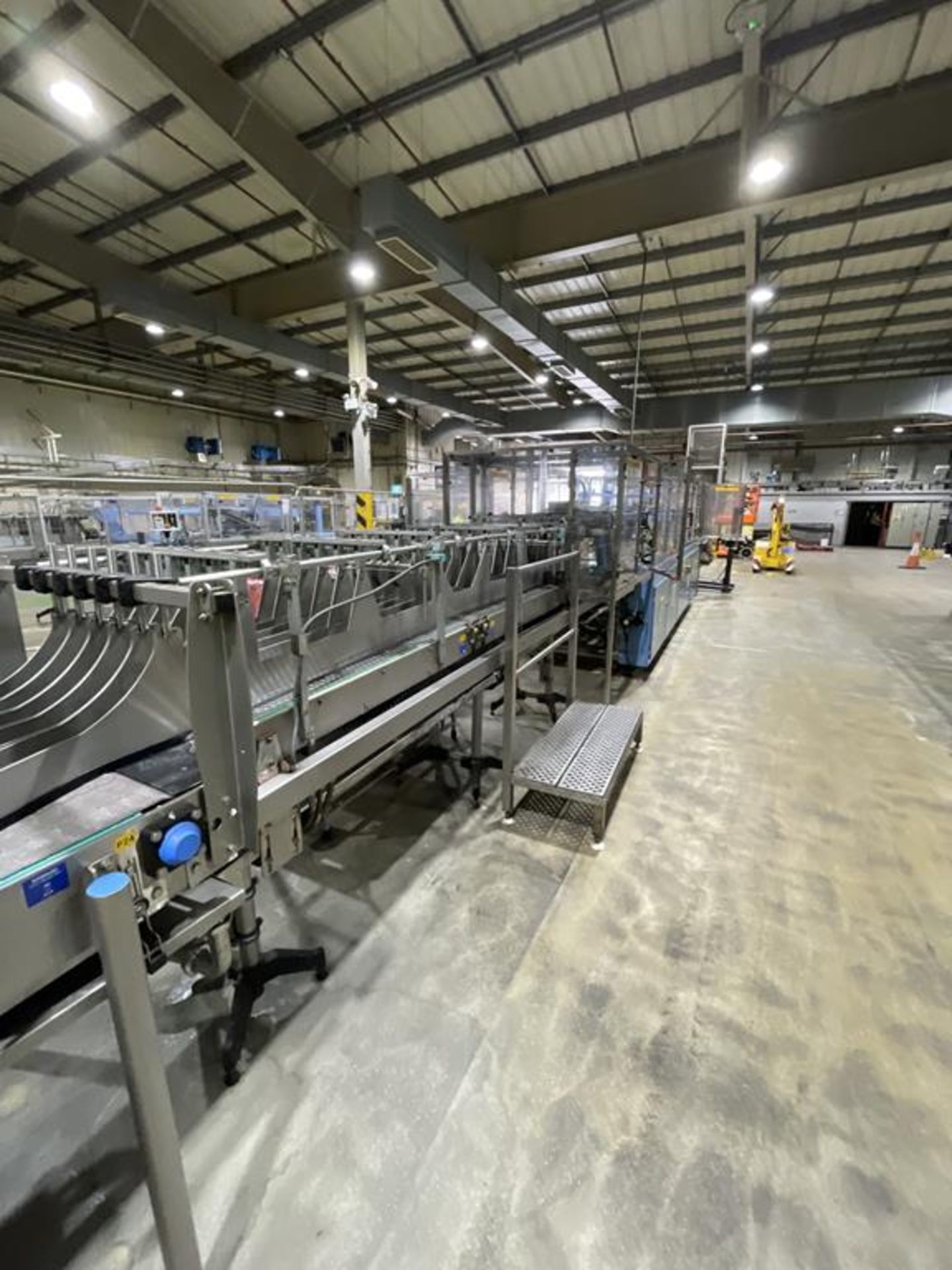 Sidel 5 lane bottle conveyor.