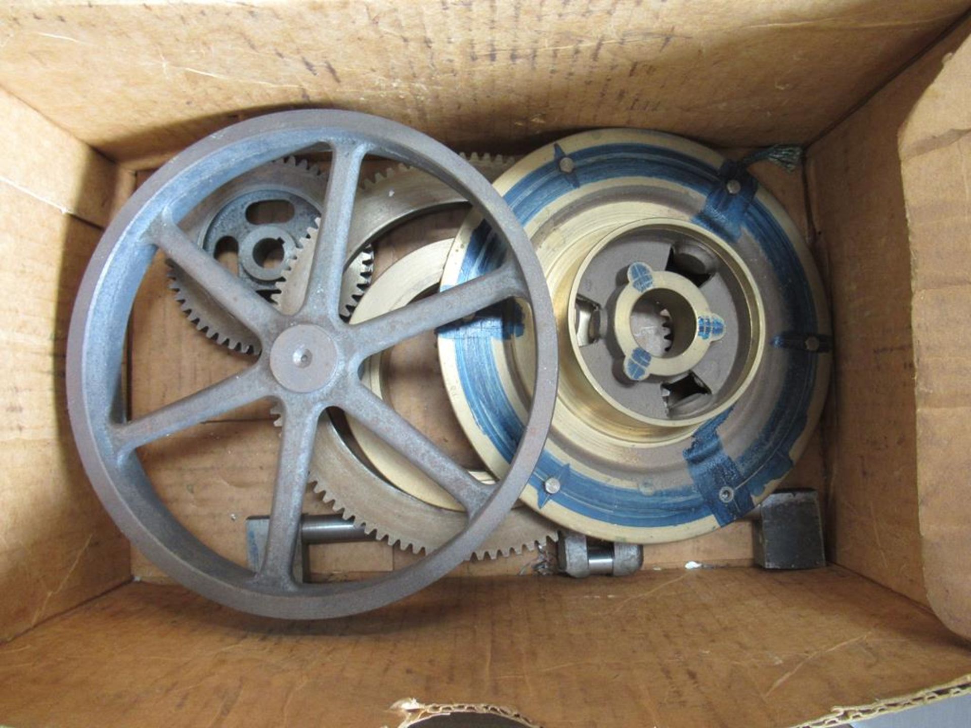 Various Engineering Machine Cutters etc to crate - Image 6 of 6