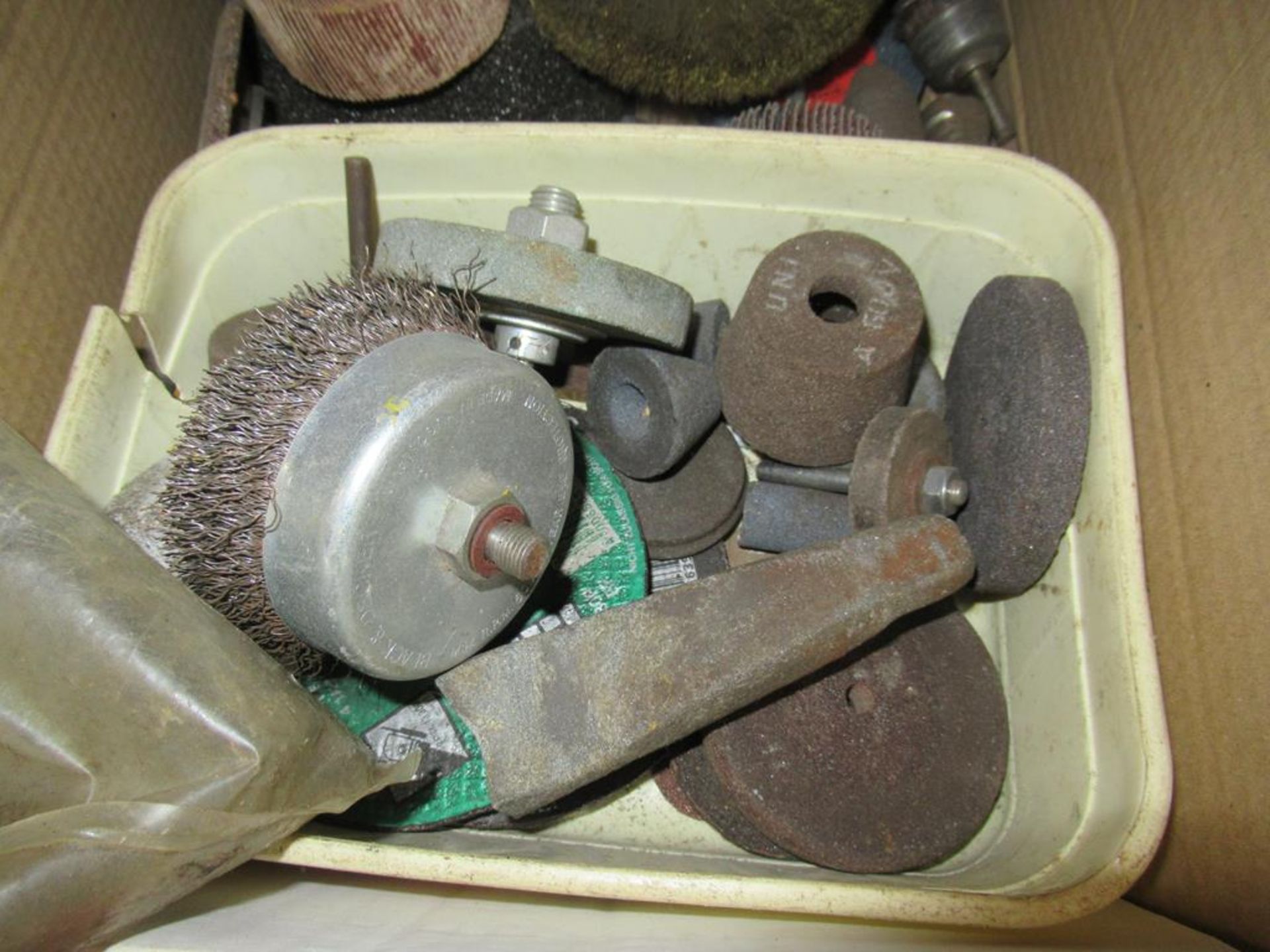 Box to contain various Modelling Grinding Stones, Brushes and Linishers - Image 2 of 2