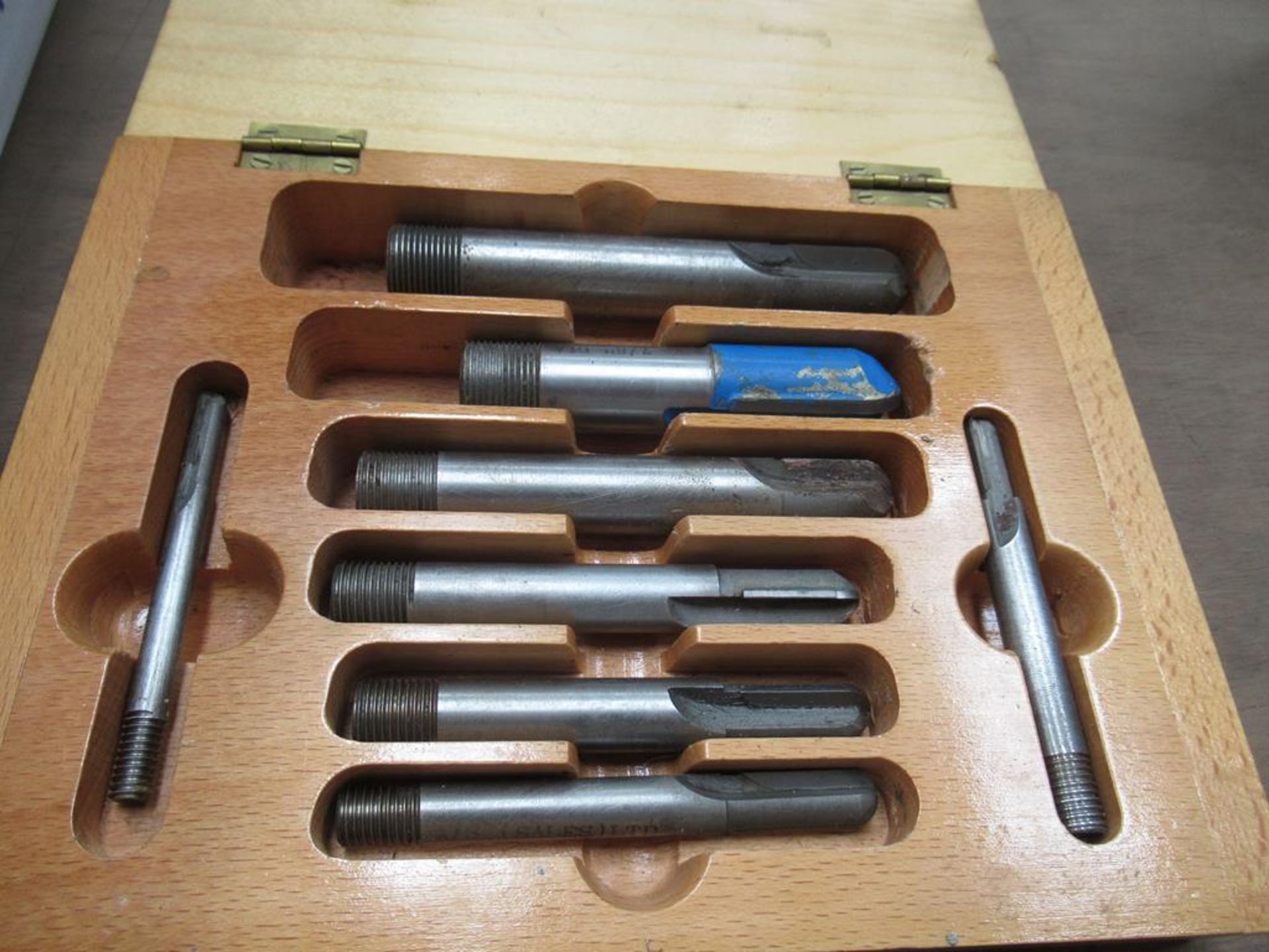 3 Boxes of Mixed Bull and Normal Milling Tools and Kecks Angle plate - Image 3 of 5