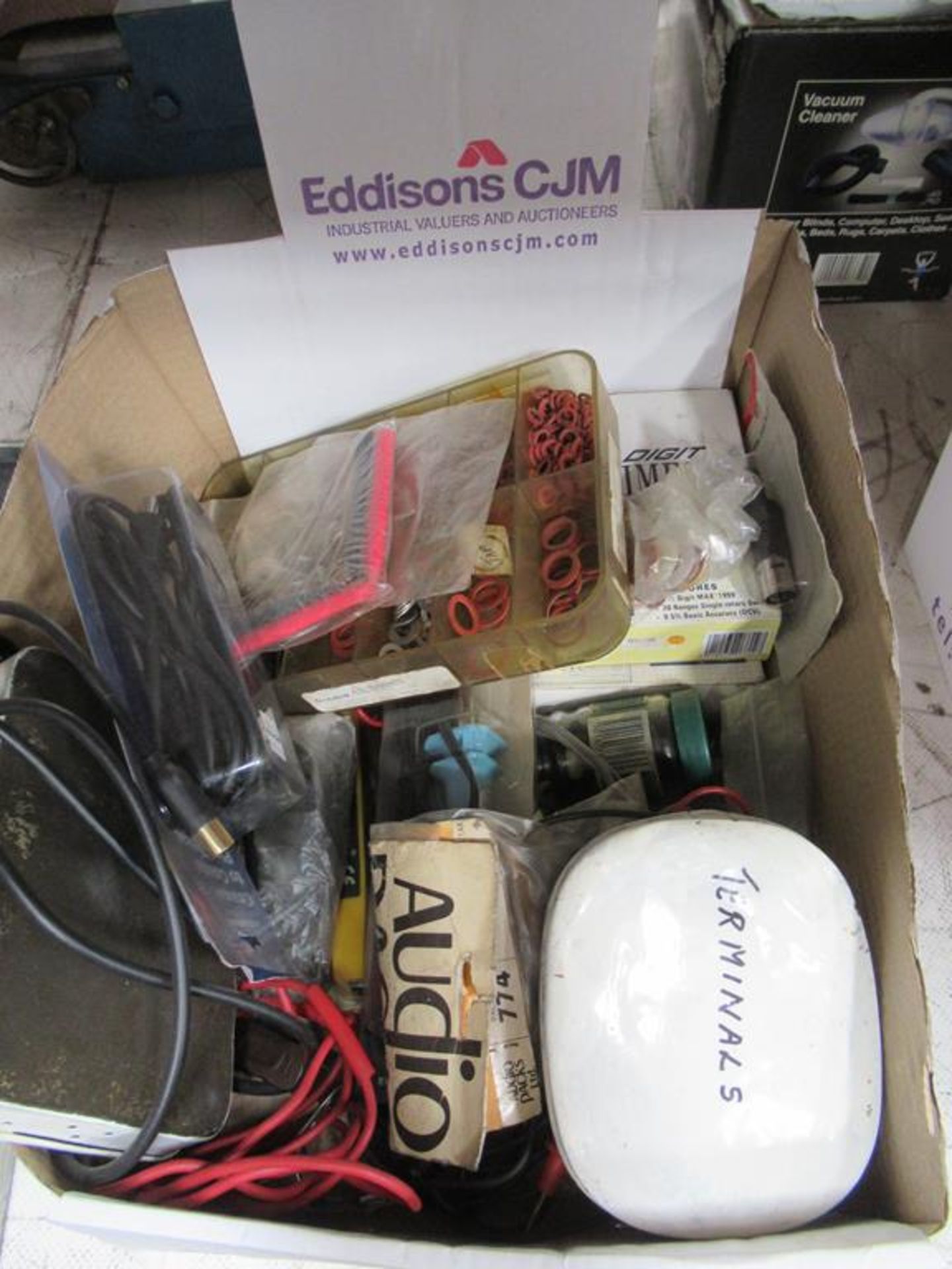 Contents of box to include Grind Stones Brass Connectors and various Electric Meters - Image 2 of 3