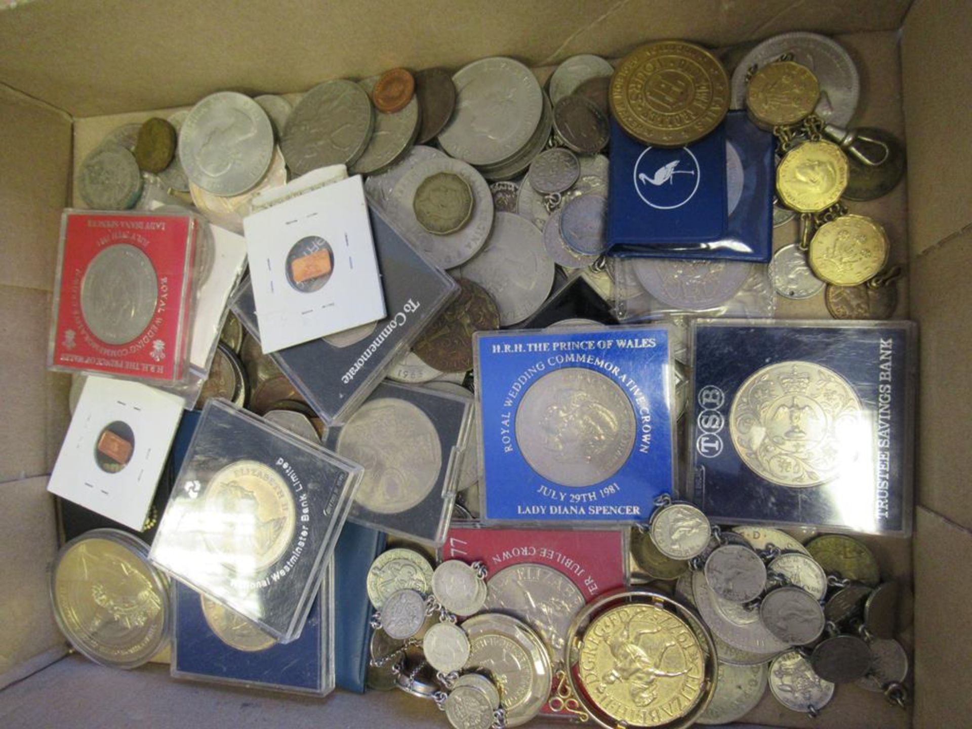 Antique and Later Coinage to include Silver and Victorian Samples. A Large Quantity of Crowns etc